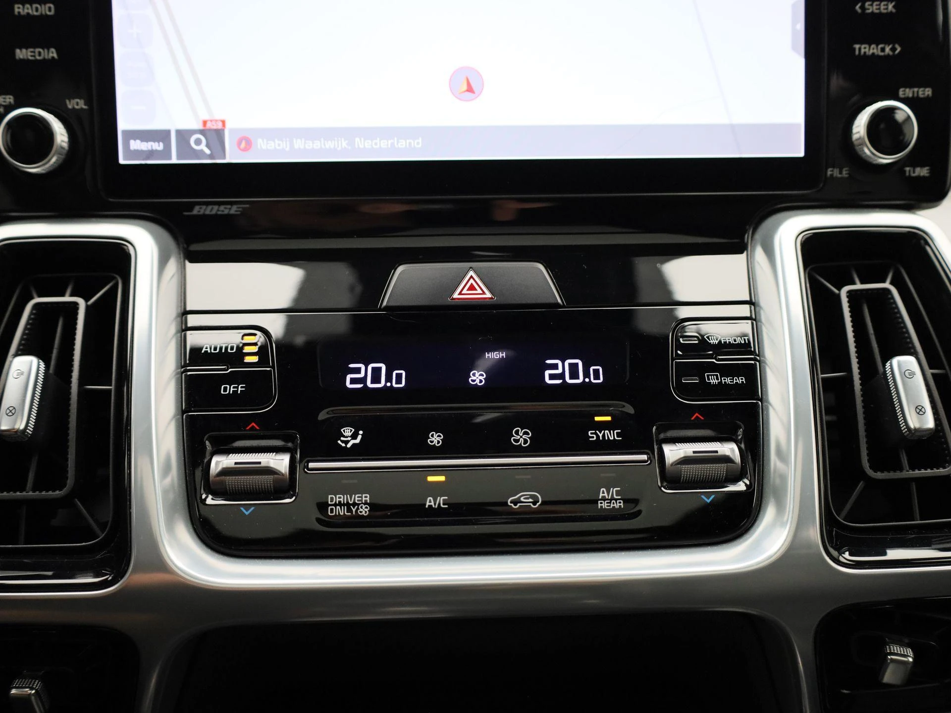 Kia-Sorento-image-18