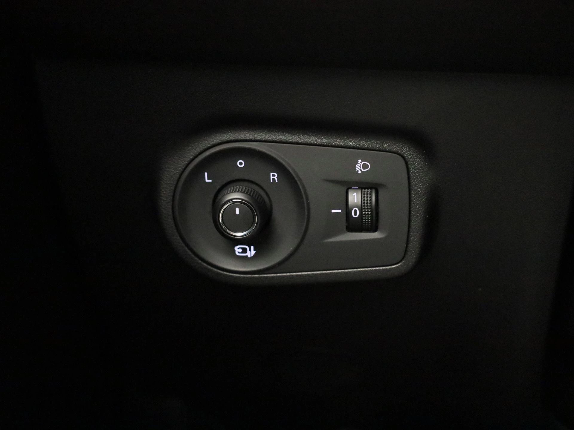 MG-ZS-image-20