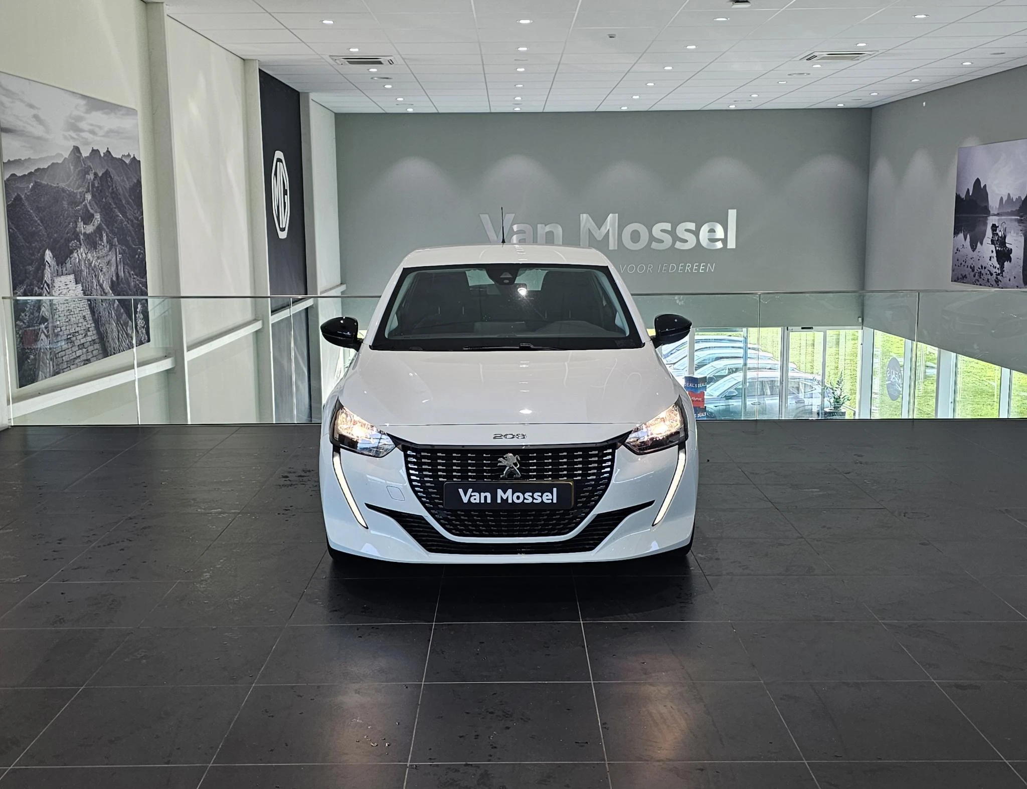 Peugeot-208-image-1