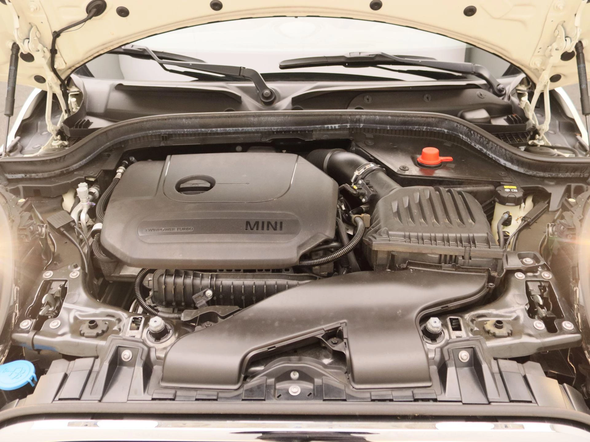 MINI-Cooper Cabrio-image-25