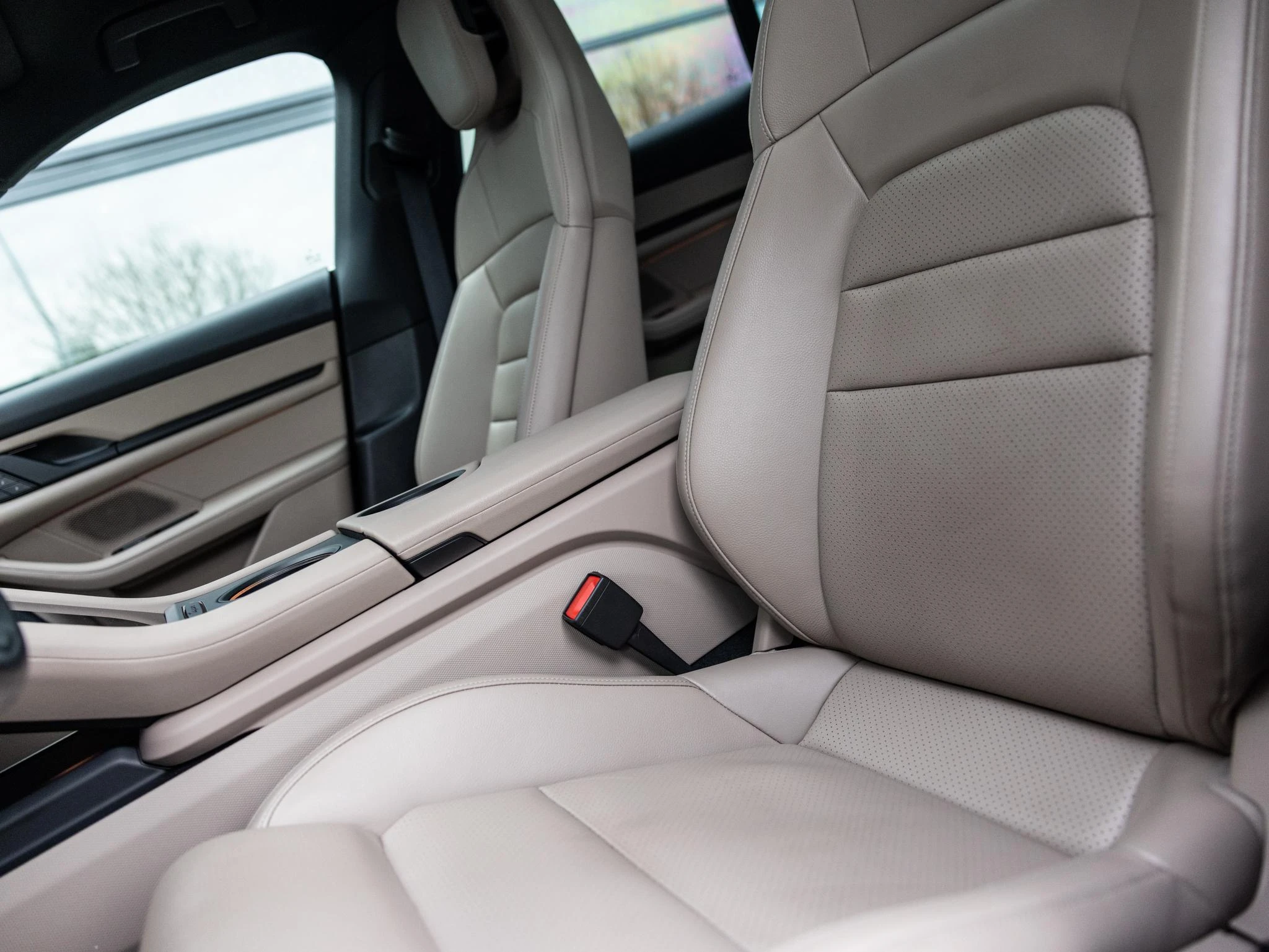 Porsche-Taycan-image-22