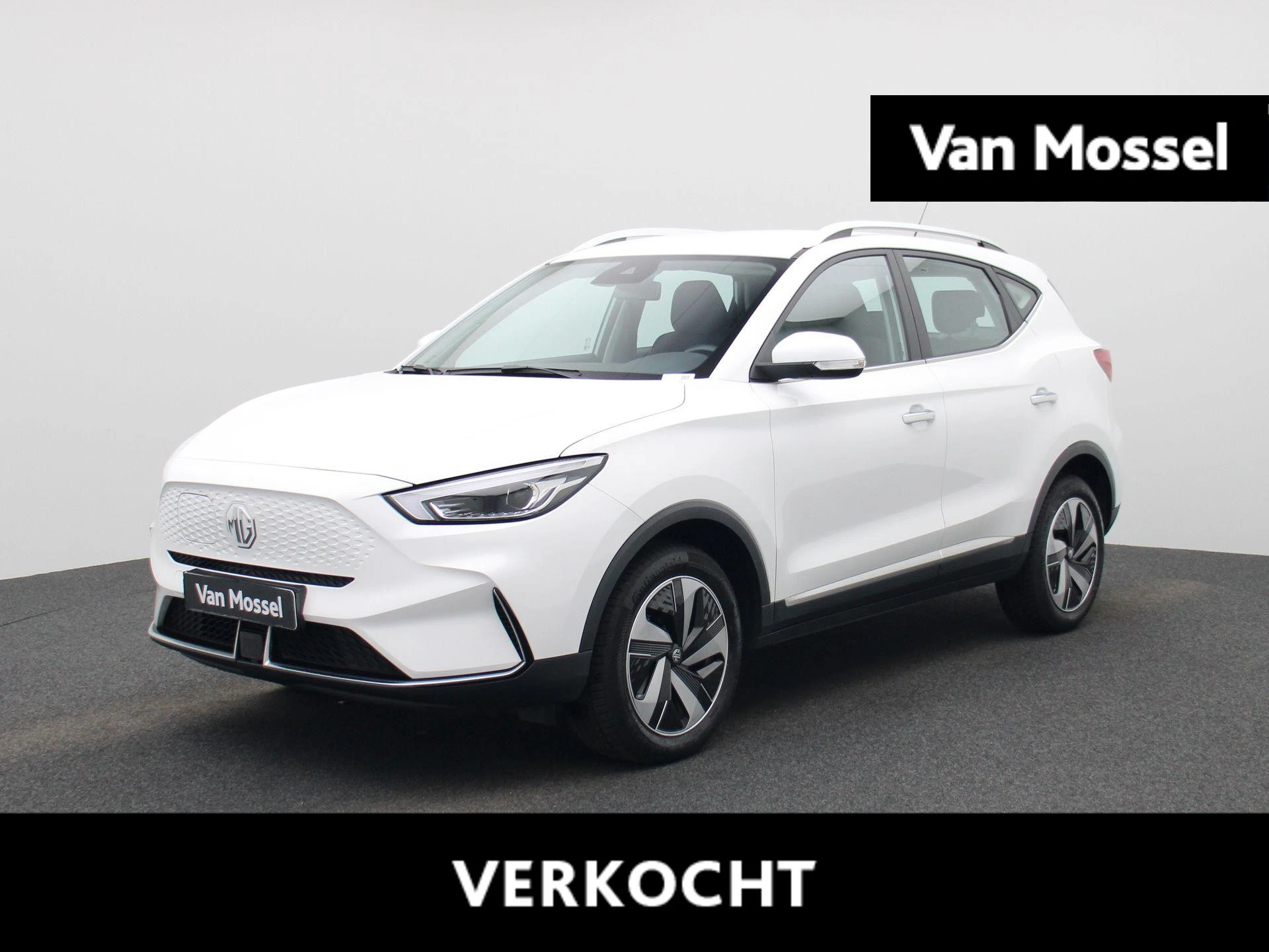 MG-ZS EV-image-0