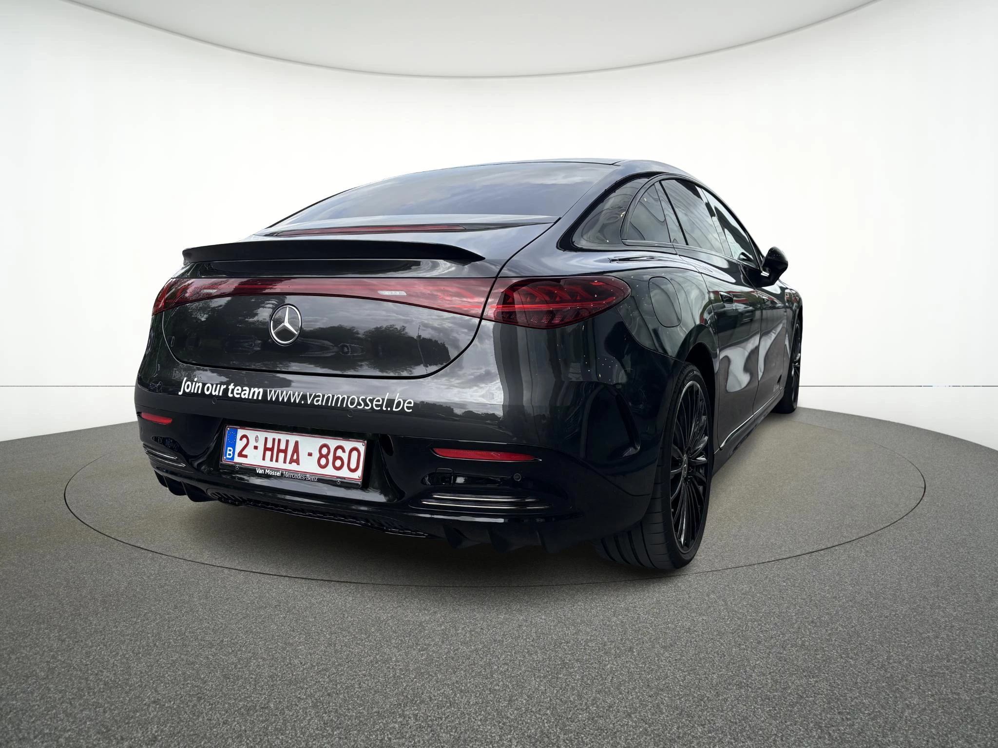 Mercedes-Benz EQE 300 Star Edition + AMG LINE + AIRMATIC + PANO DAK + TREKHAAK