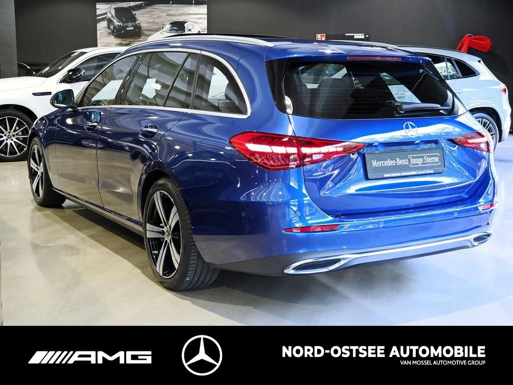 Mercedes-Benz C-Klasse 300 T AVANTGARDE KAMERA PANO TEMPO SITZHZG HUD AVANTGARDE