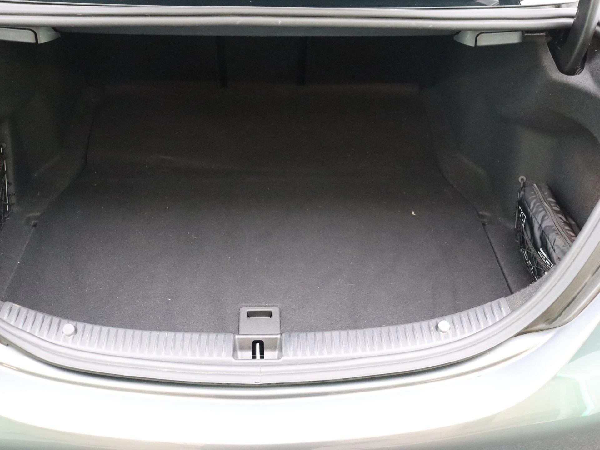 Mercedes-Benz Classe C 200 d Sedan + CAMERA + LED + SENSOREN +