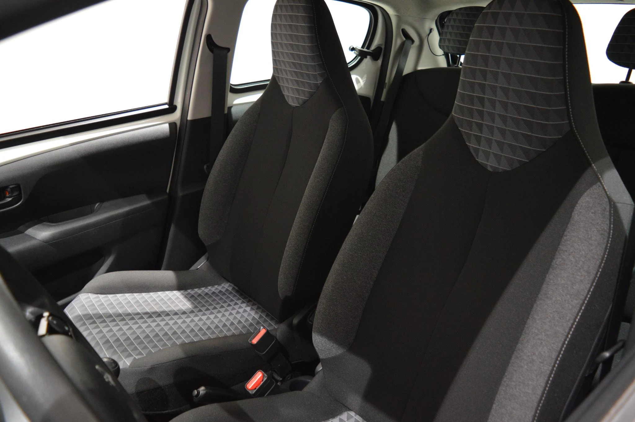 Peugeot-108-image-7
