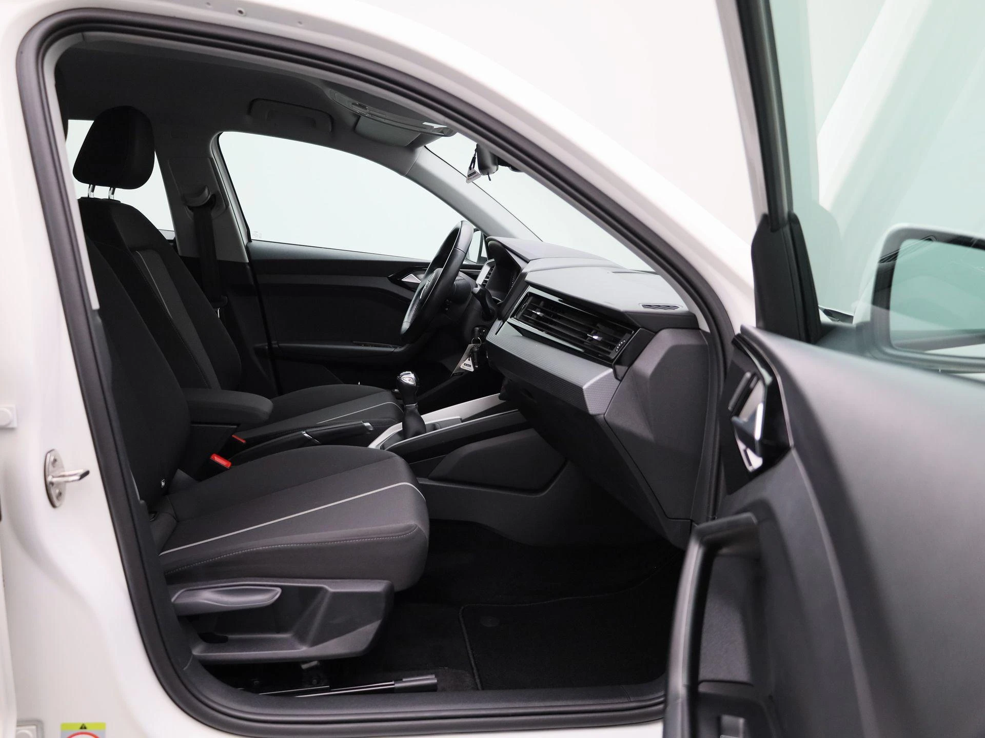 Audi-A1 Sportback-image-33