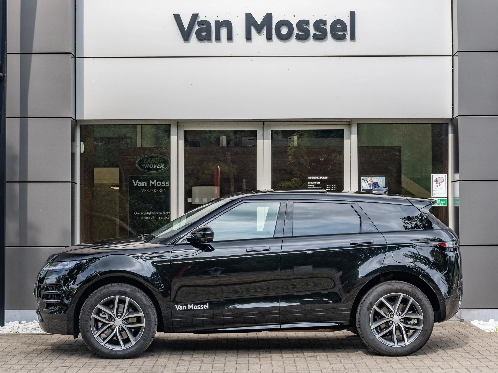 Land Rover Range Rover Evoque P270e Dynamic SE