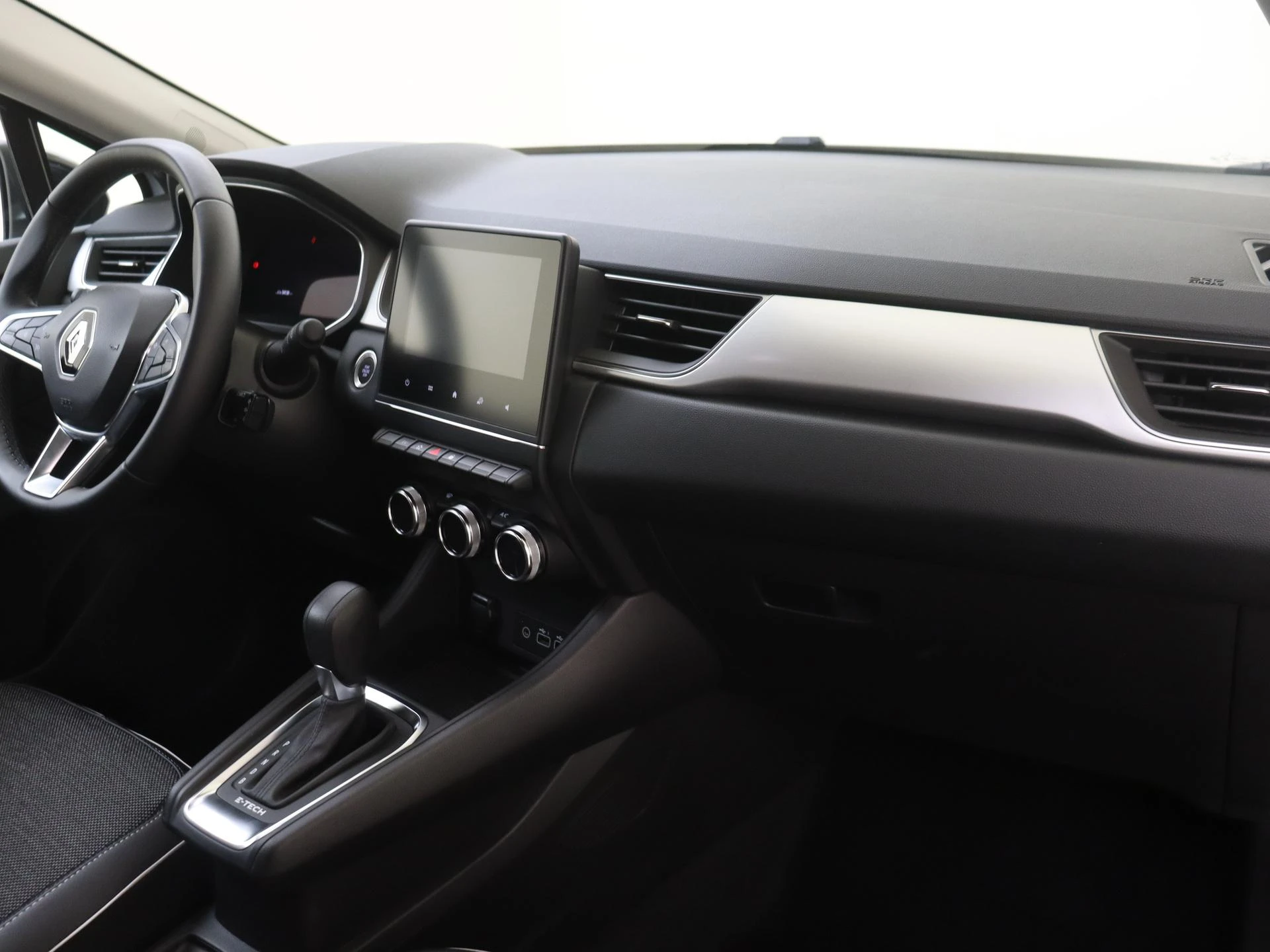 Renault-Captur-image-4