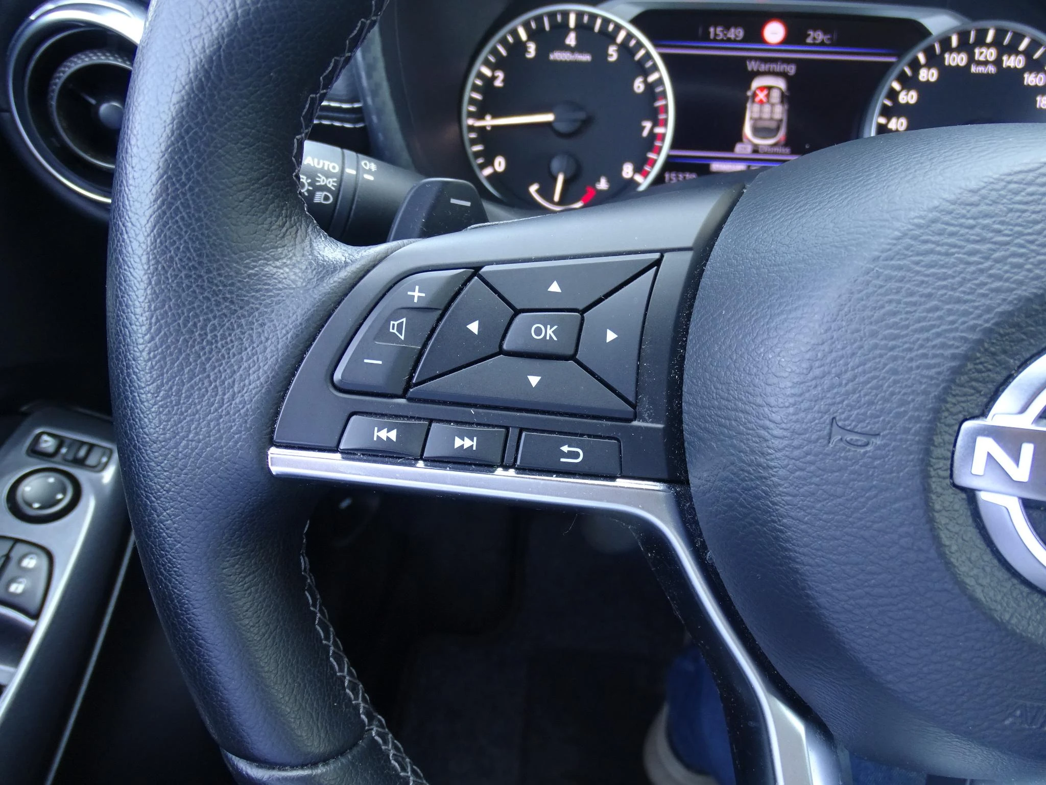 Nissan Juke 1.0 DIG-T Acenta