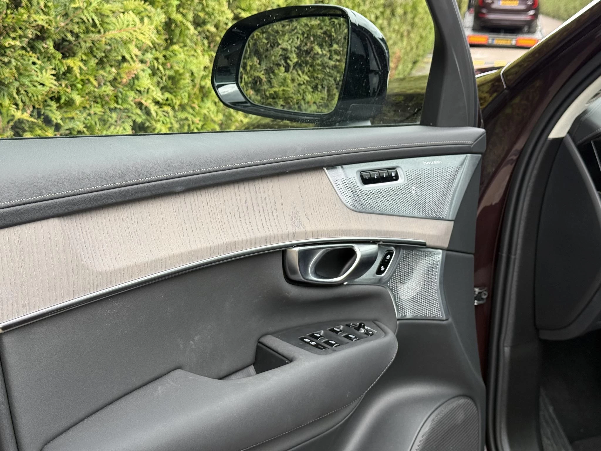 Volvo XC90 T8 Plug-in hybrid AWD Ultra Dark