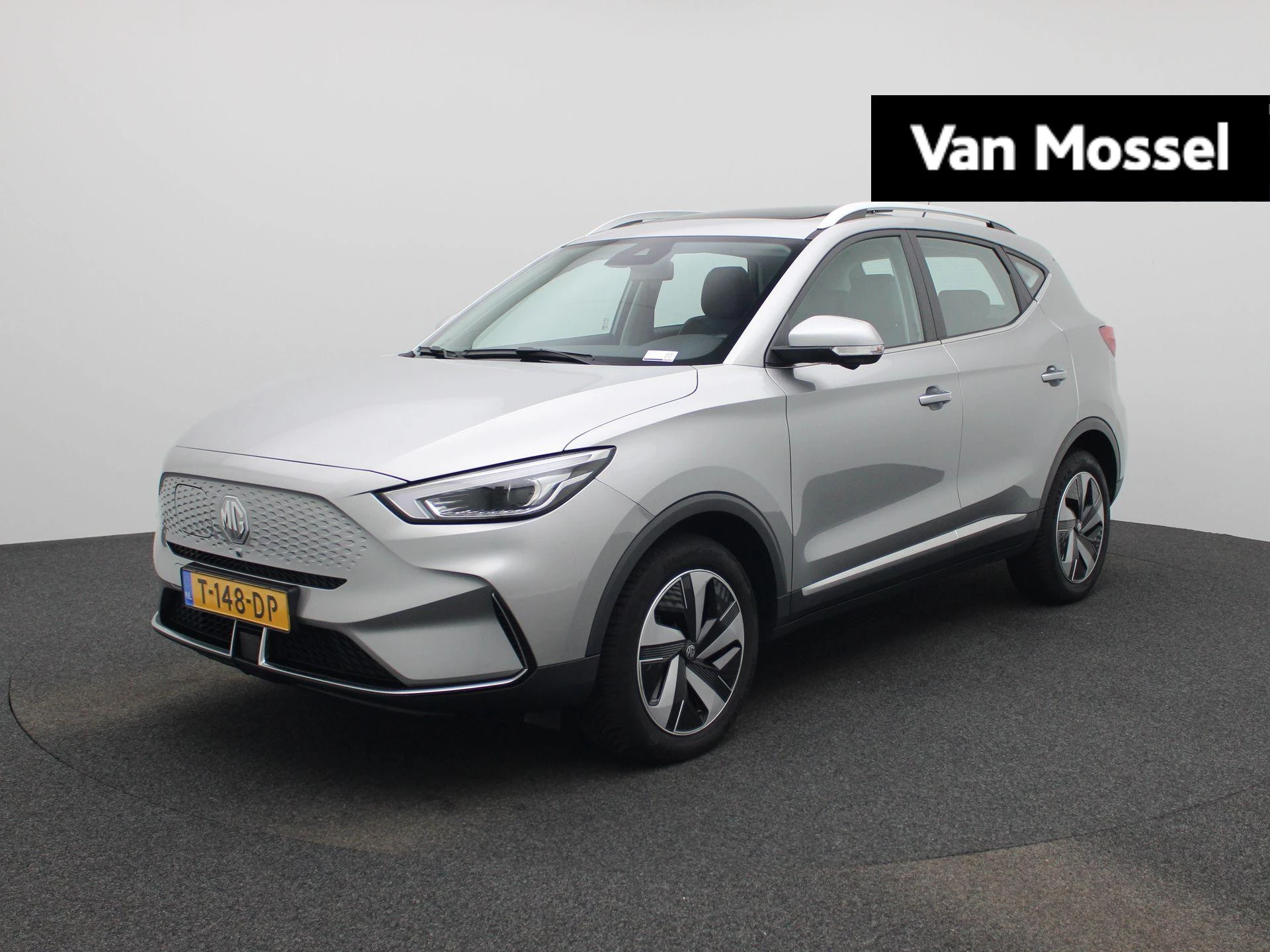 MG-ZS EV-image-0