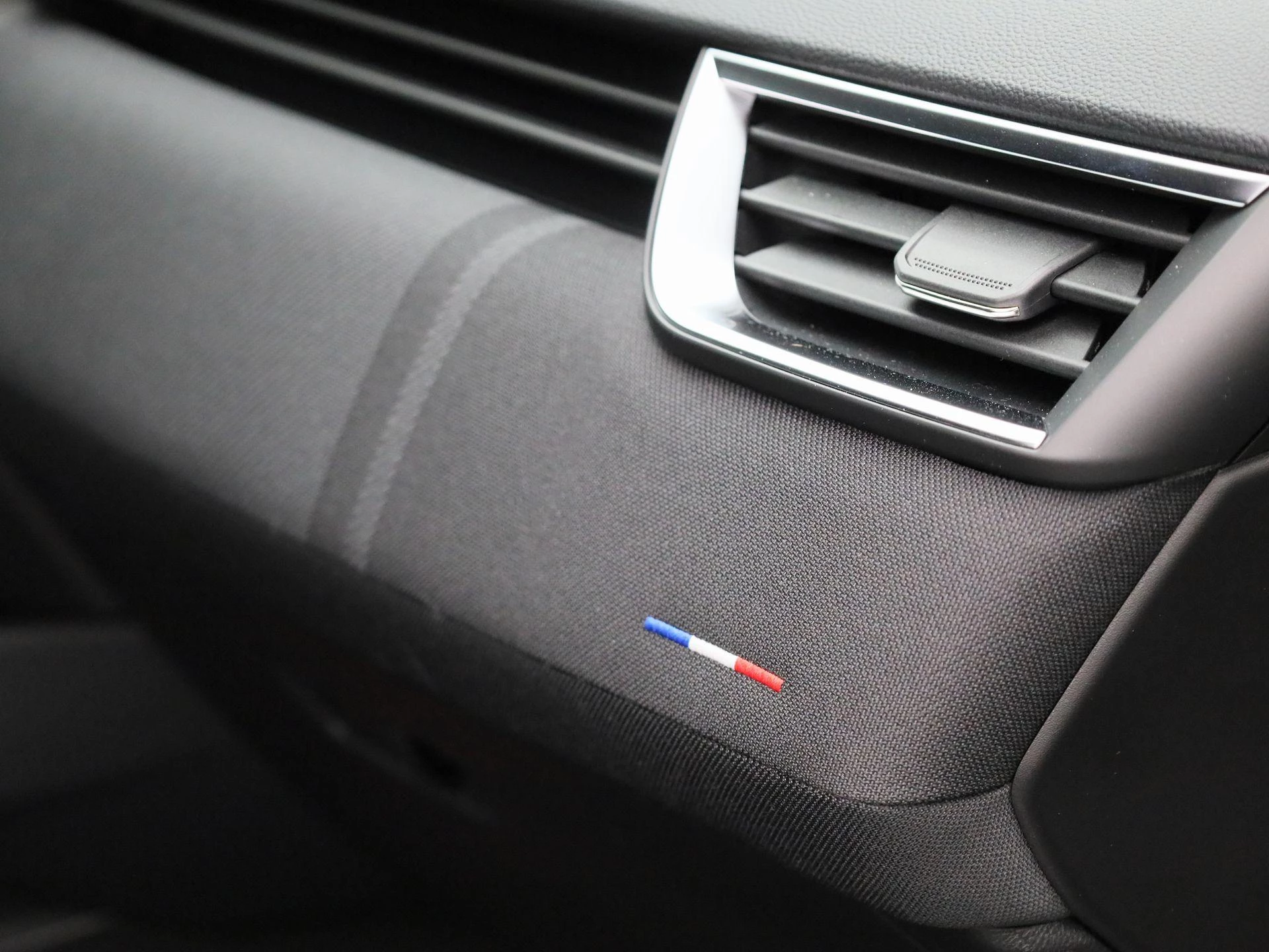 Renault-Clio-image-38