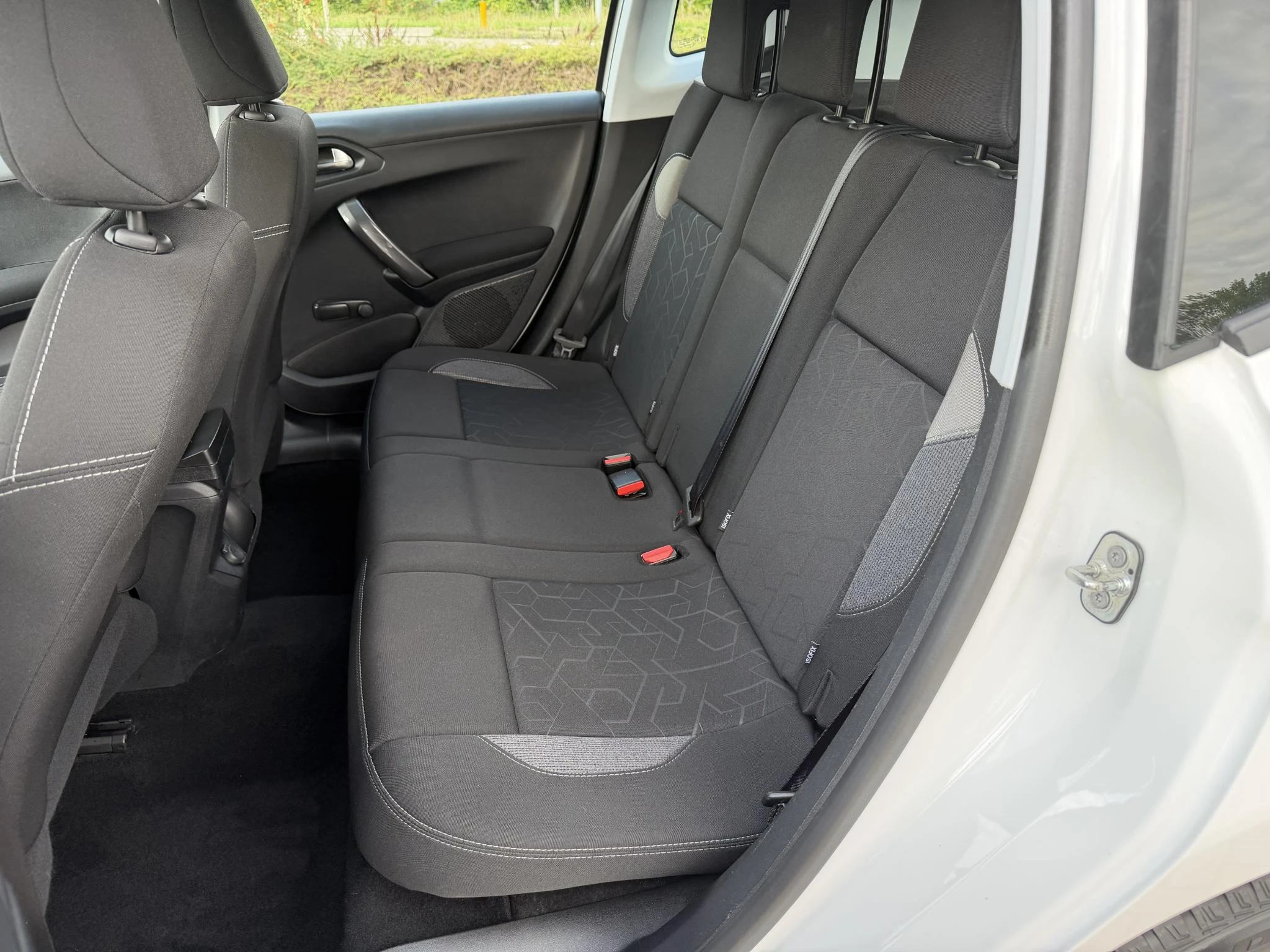Peugeot-2008-image-24