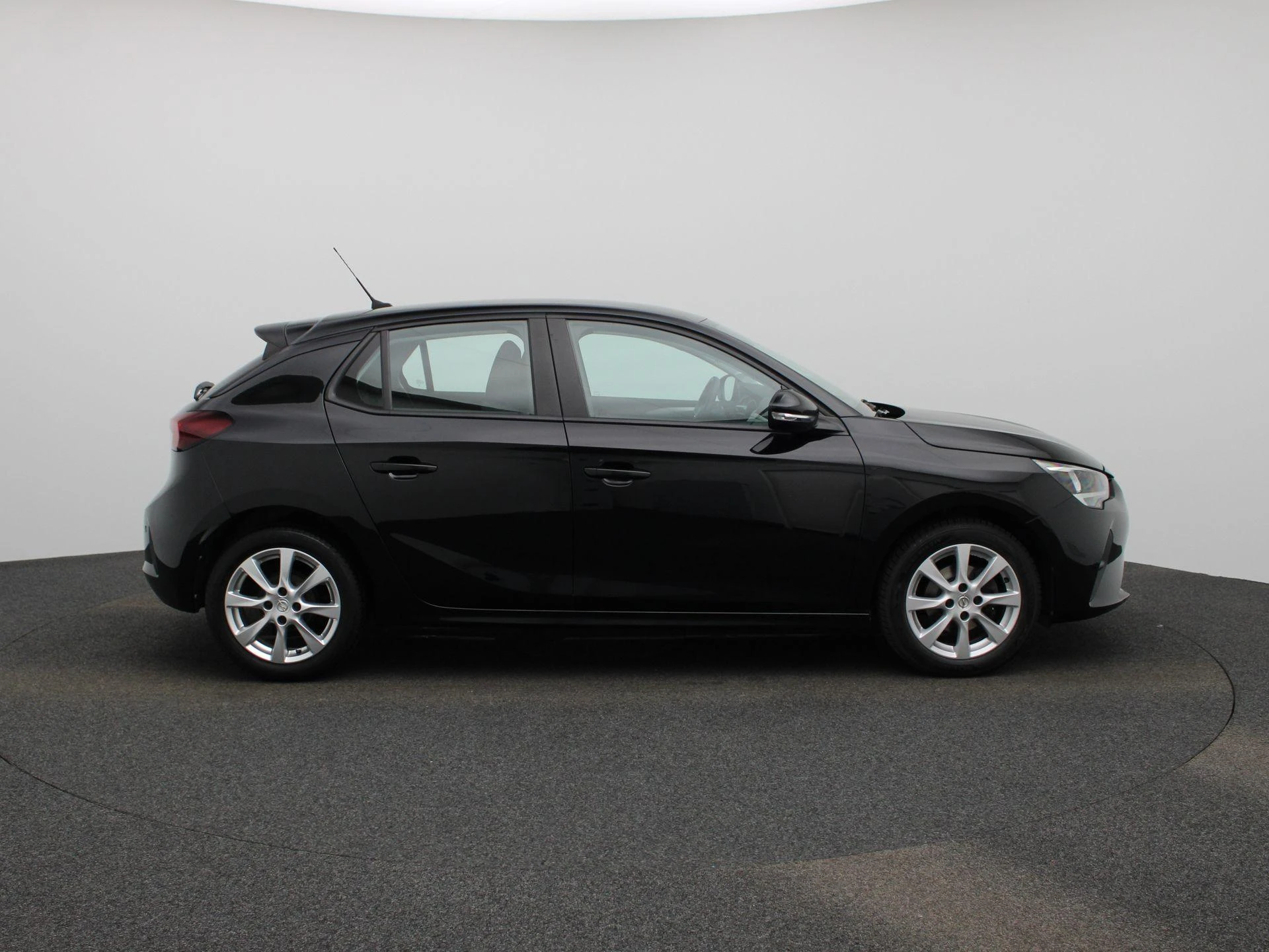 Opel-Corsa-image-5