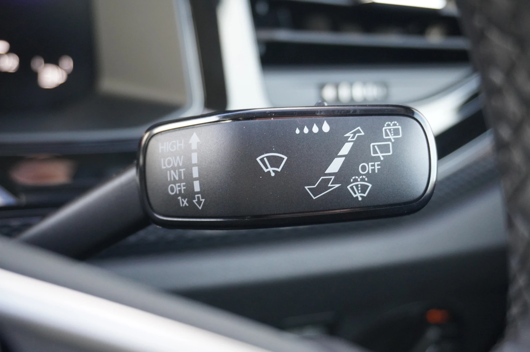 Volkswagen-Polo-image-28