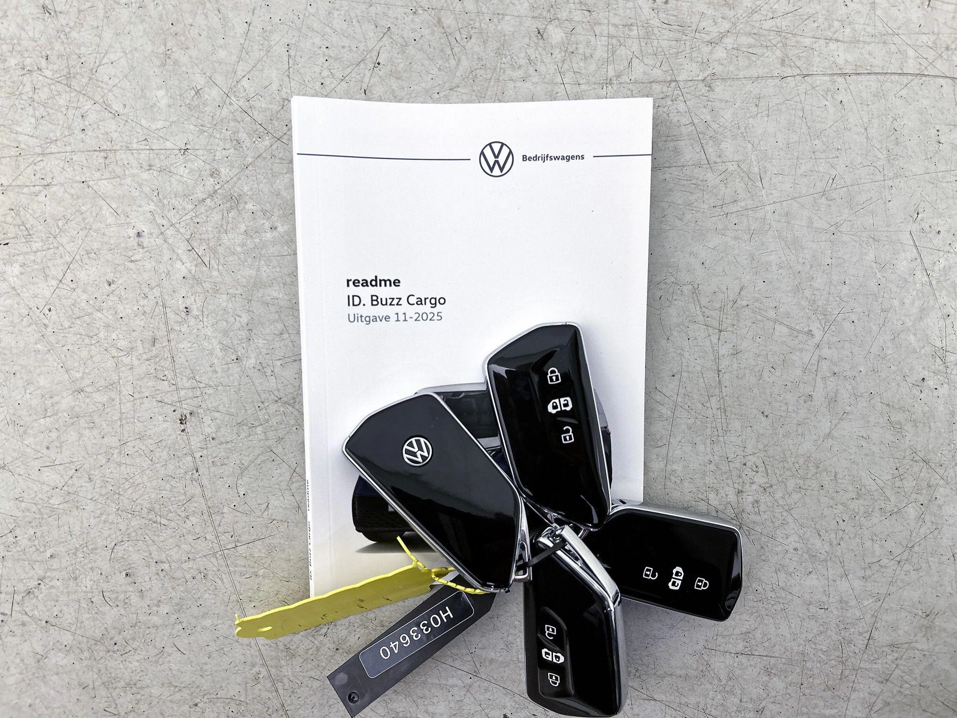 Volkswagen-ID. Buzz Cargo-image-32