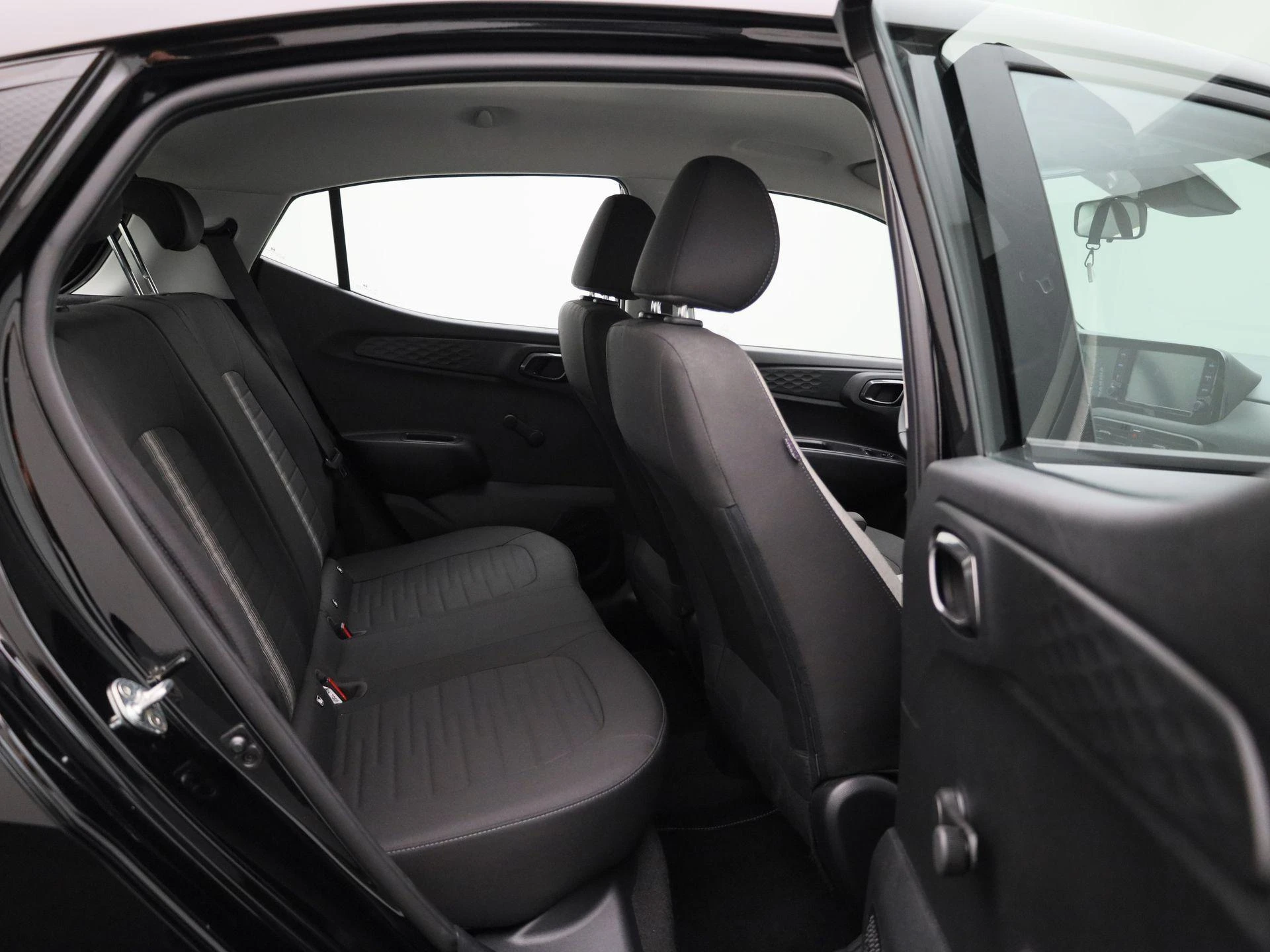 Hyundai-i10-image-33