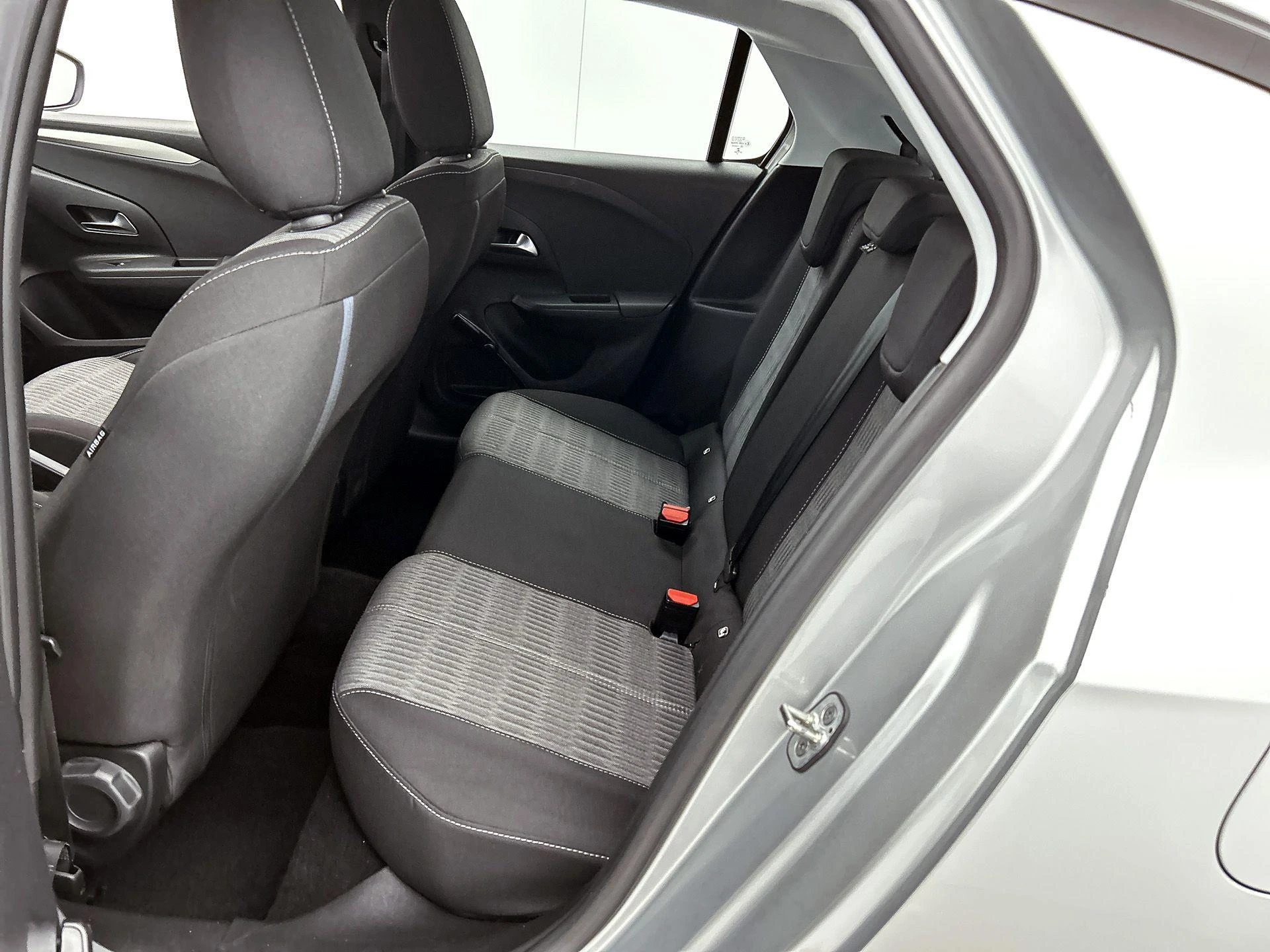 Opel-Corsa-image-25