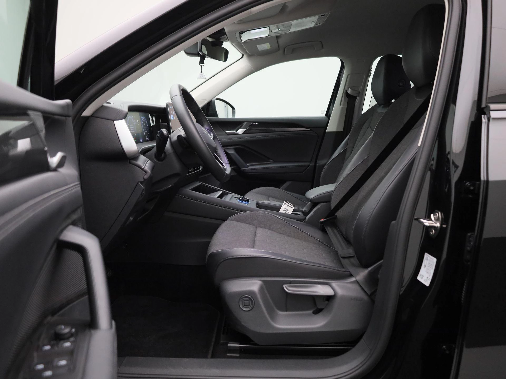 Volkswagen-Tayron-image-10