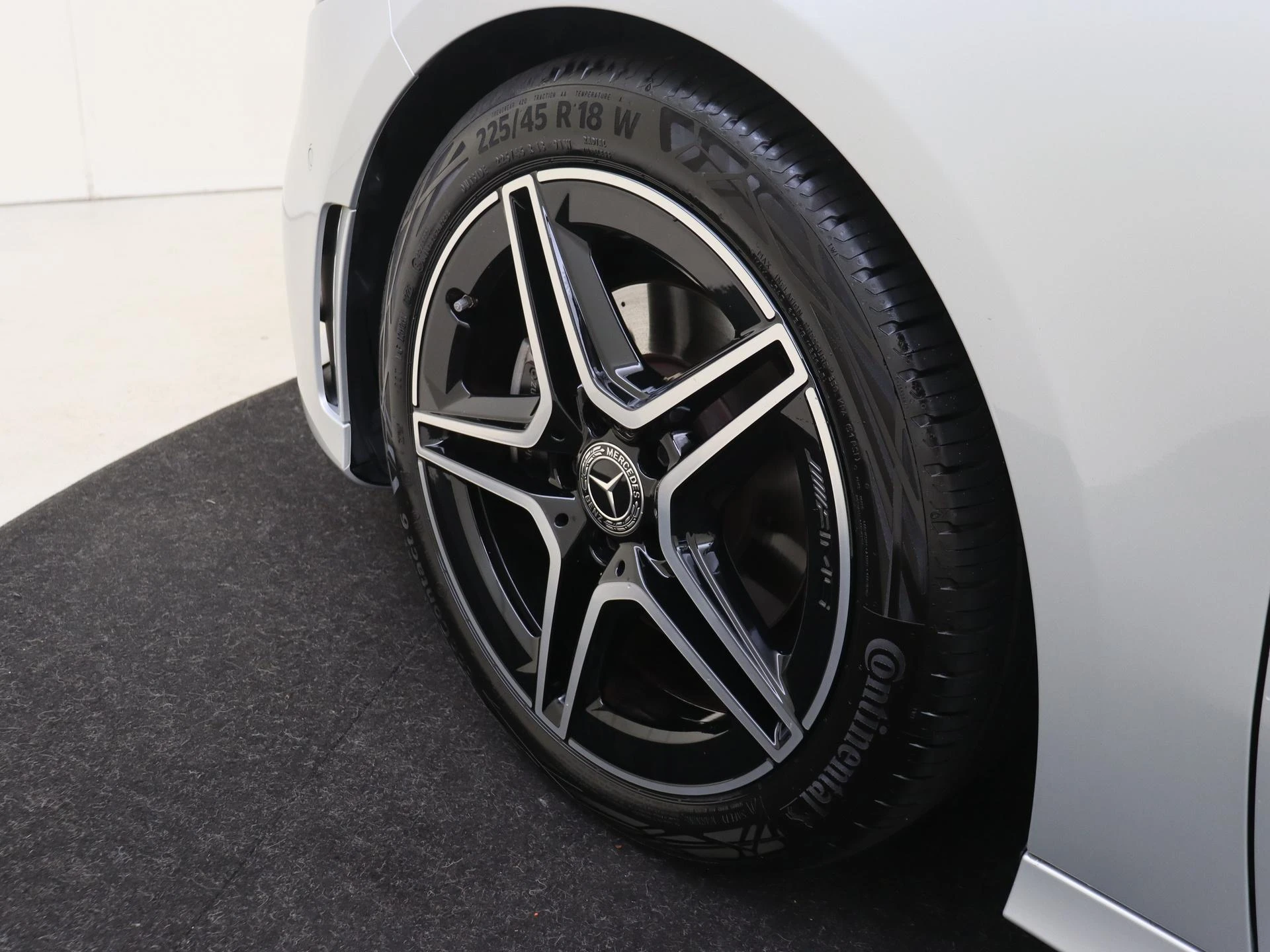 Mercedes-Benz-A-Klasse-image-29