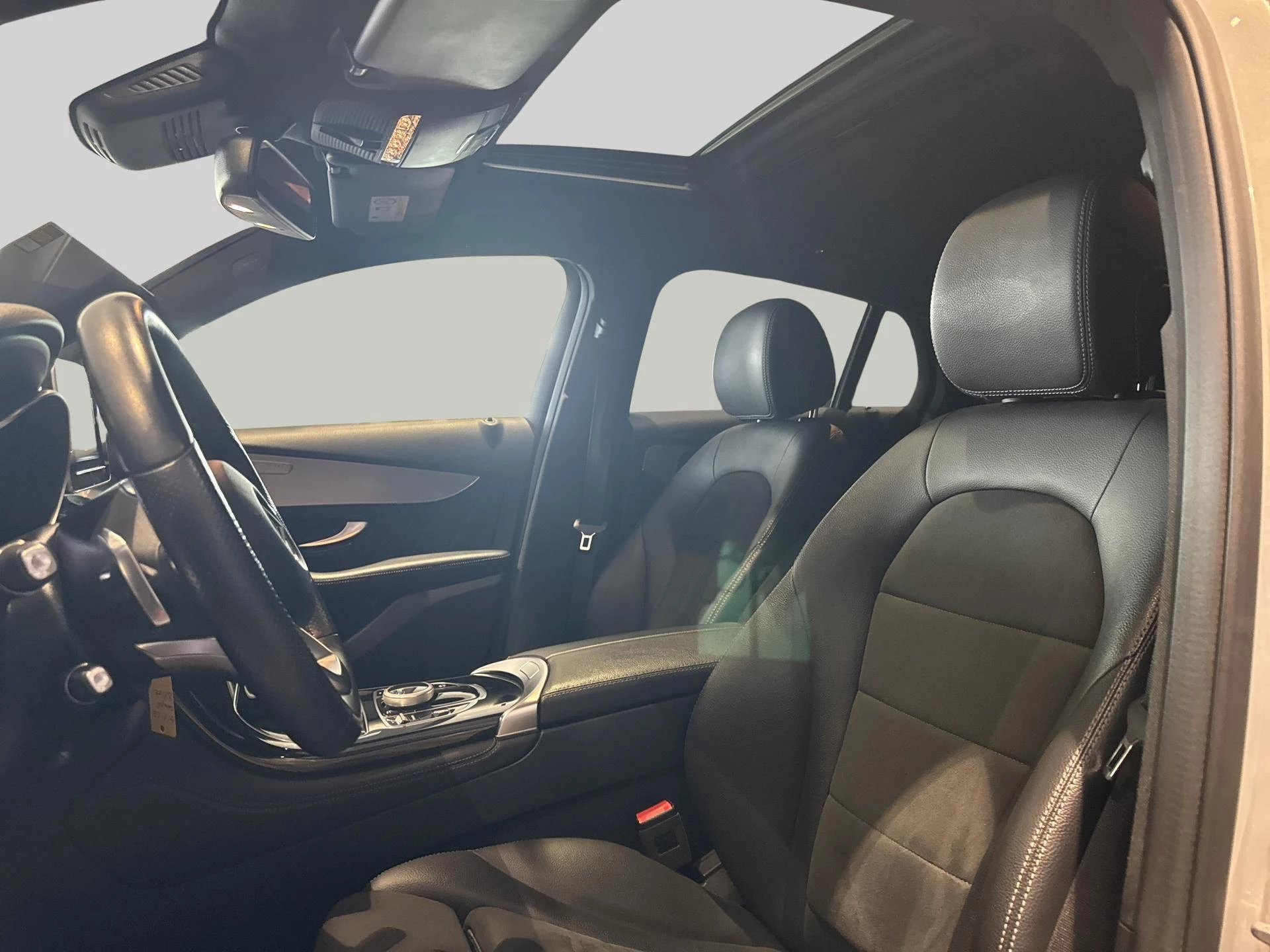 Mercedes-Benz GLC 250 4M Coupé + AMG LINE + TREKHAAK + OPEN DAK +