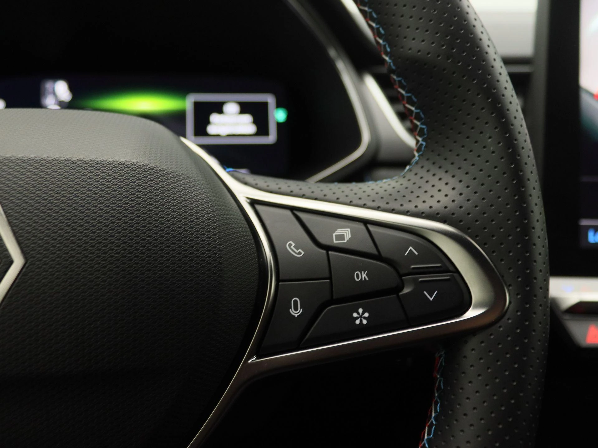 Renault-Captur-image-17