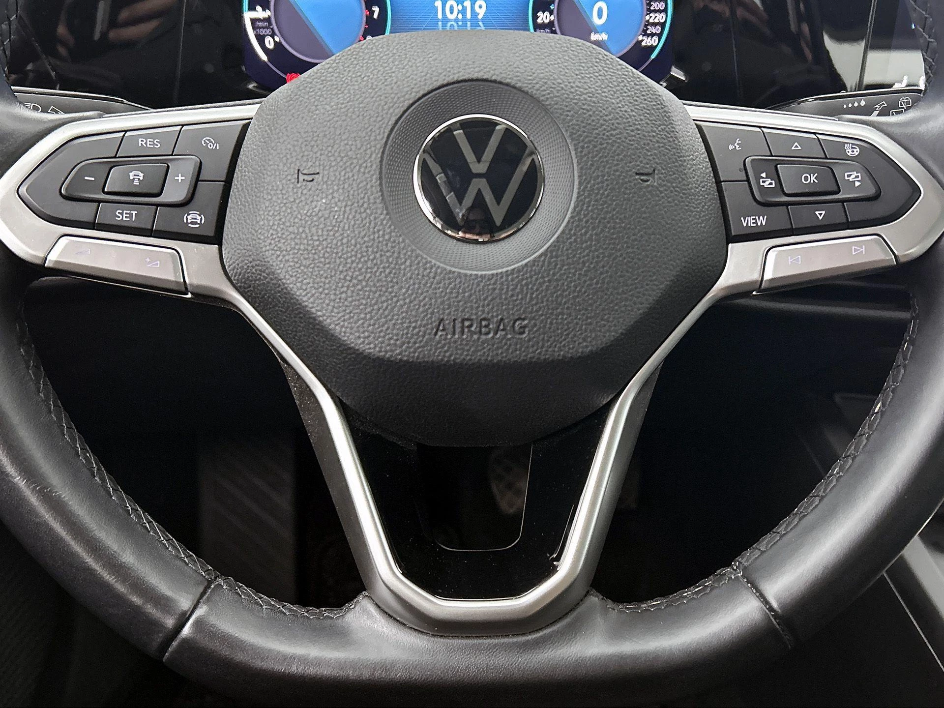 Volkswagen Golf 1.0 TSI Life 110 PK