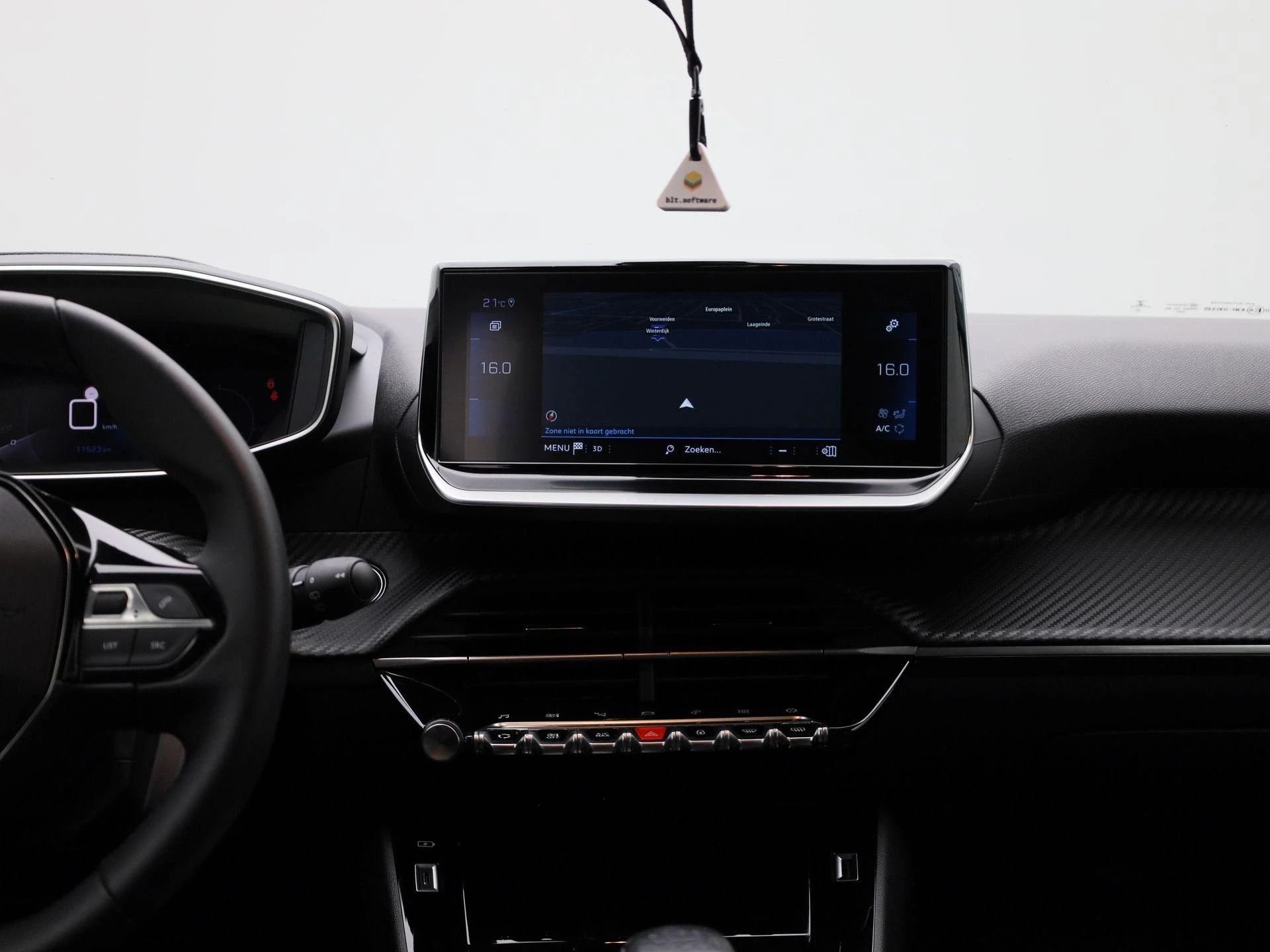 Peugeot 208 - 9