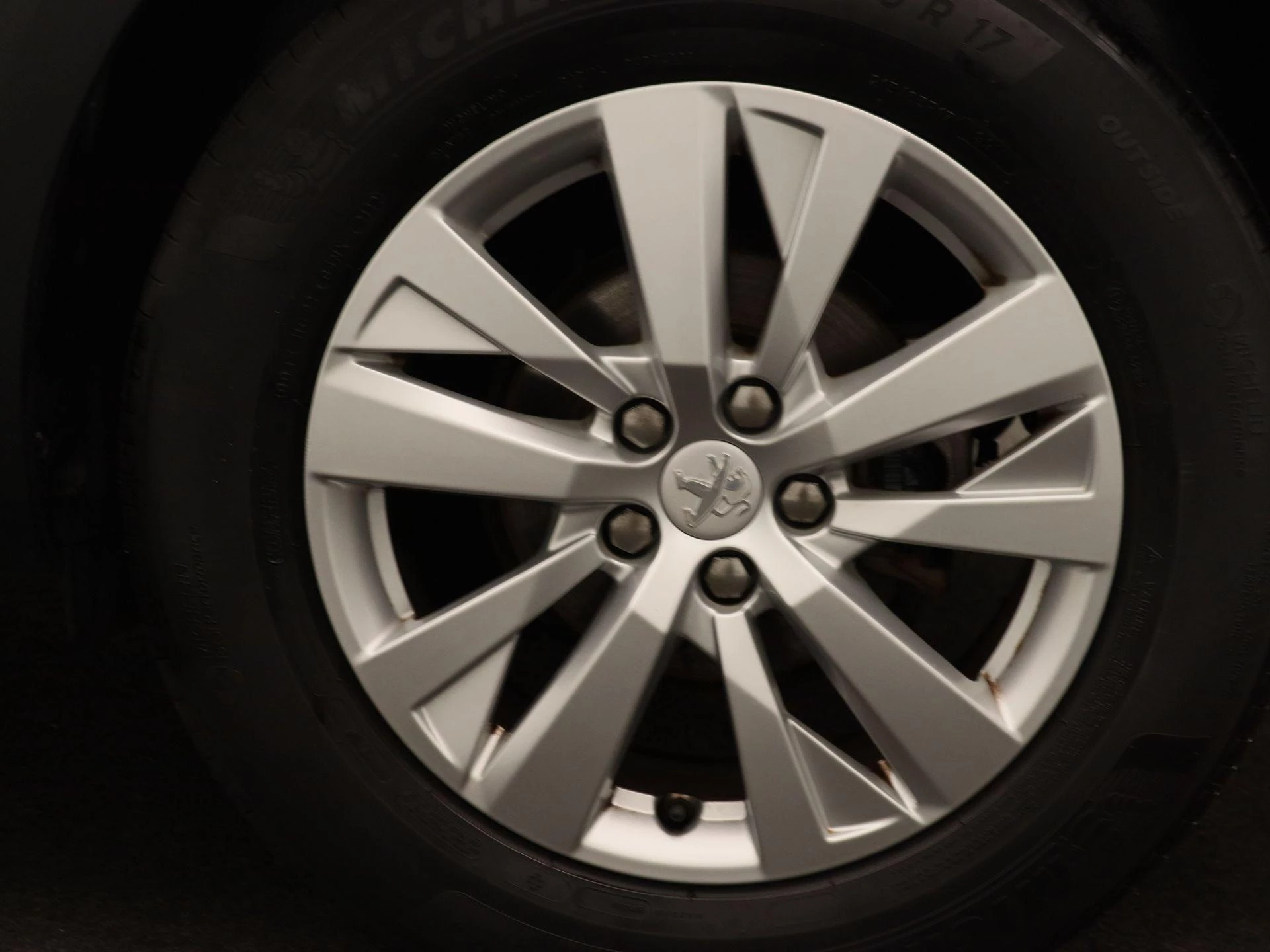 Peugeot-3008-image-16