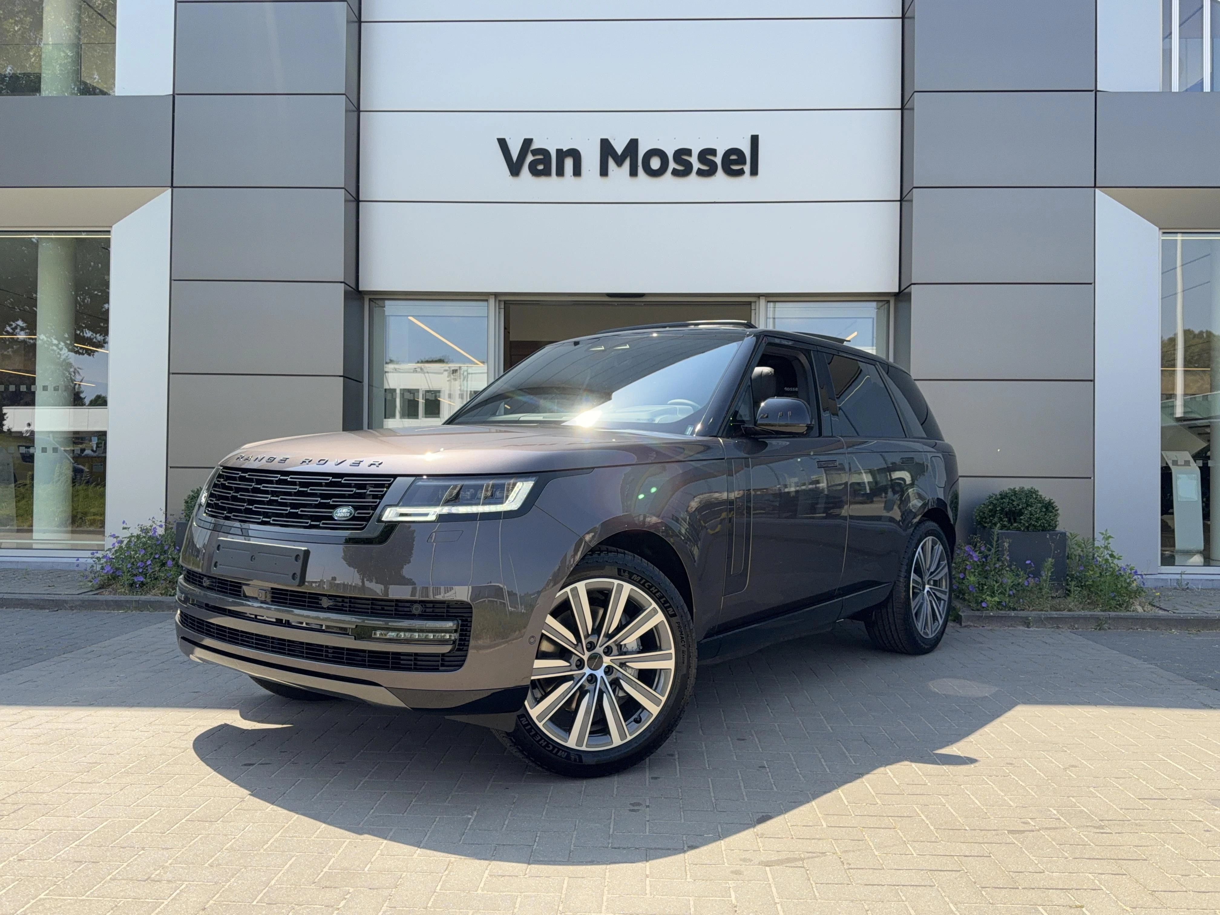 Land Rover-Range Rover-image-0