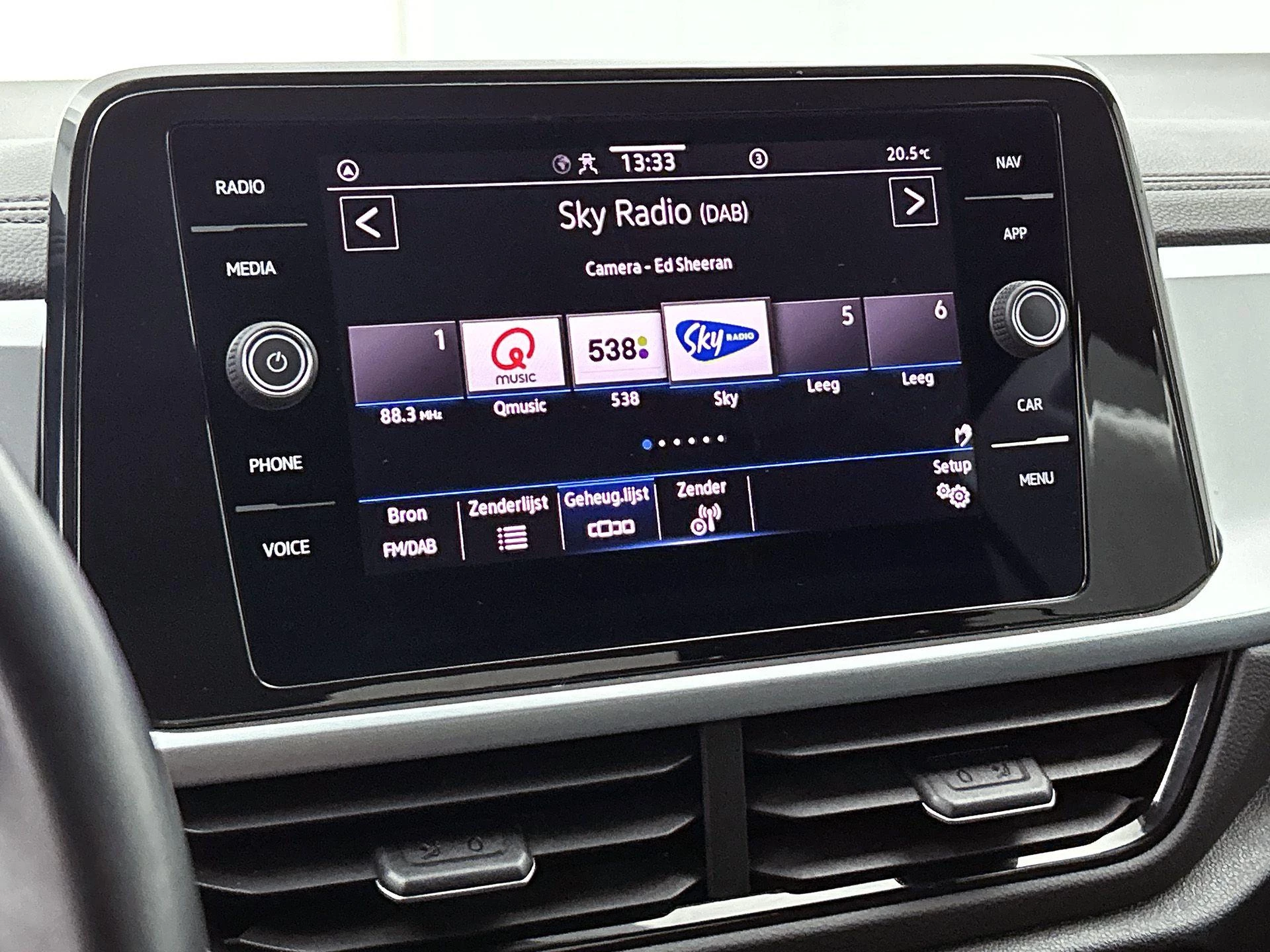 Volkswagen T-Roc 1.5 TSI Life Business