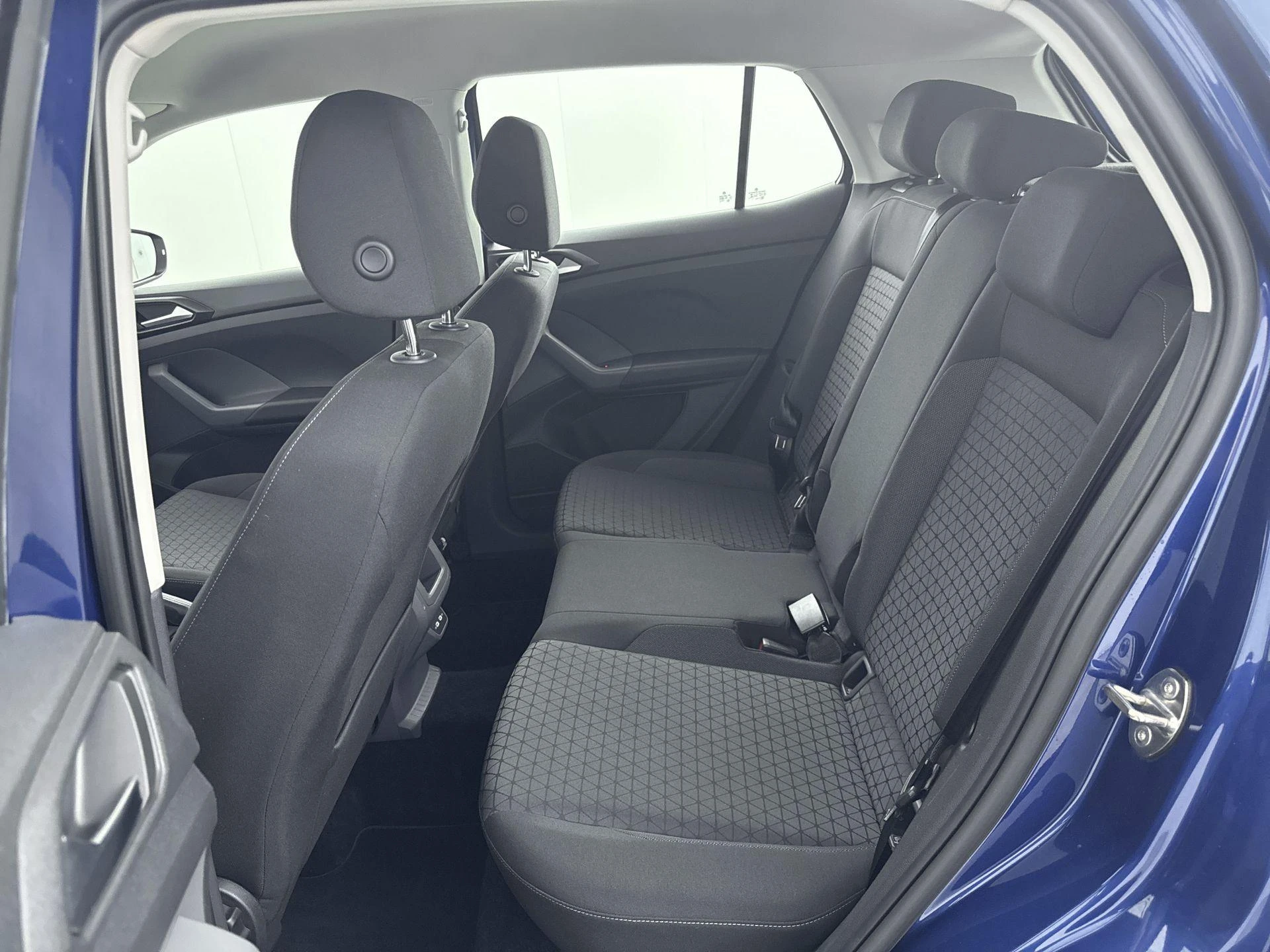 Volkswagen-T-Cross-image-23