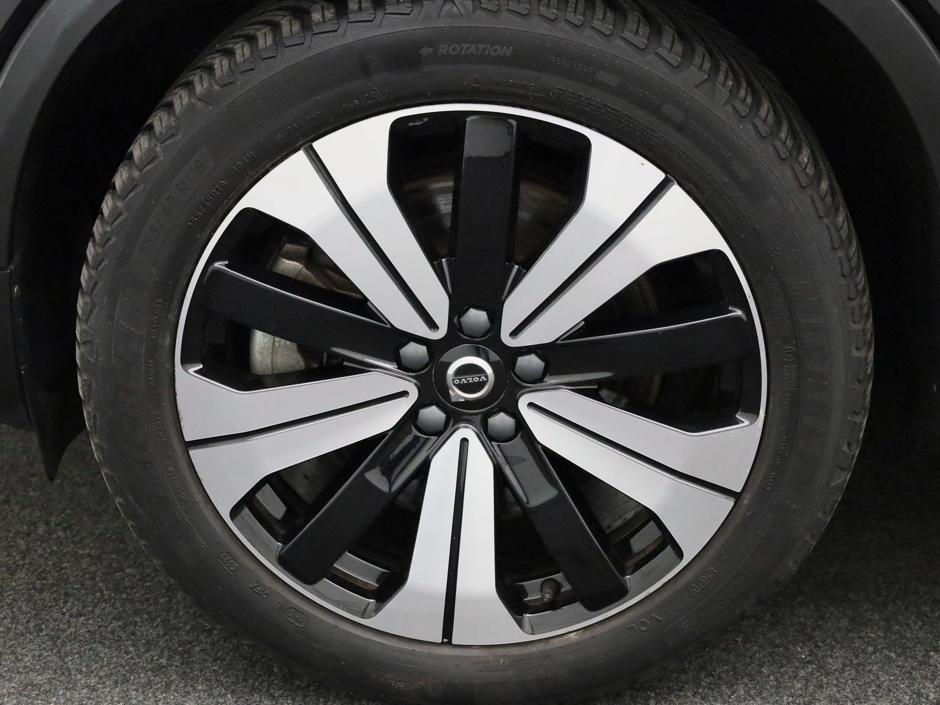 Volvo XC40 Recharge Core 70 kWh