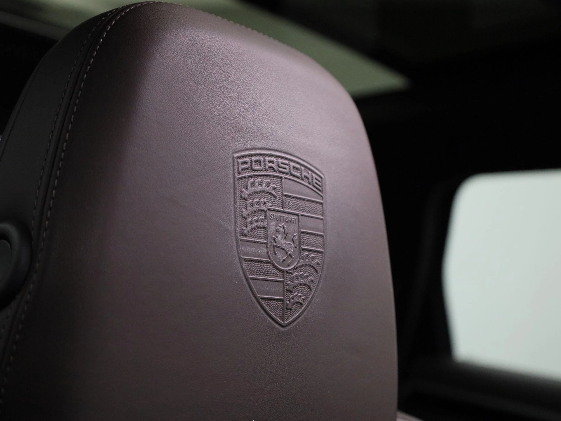 Porsche-Cayenne-image-50