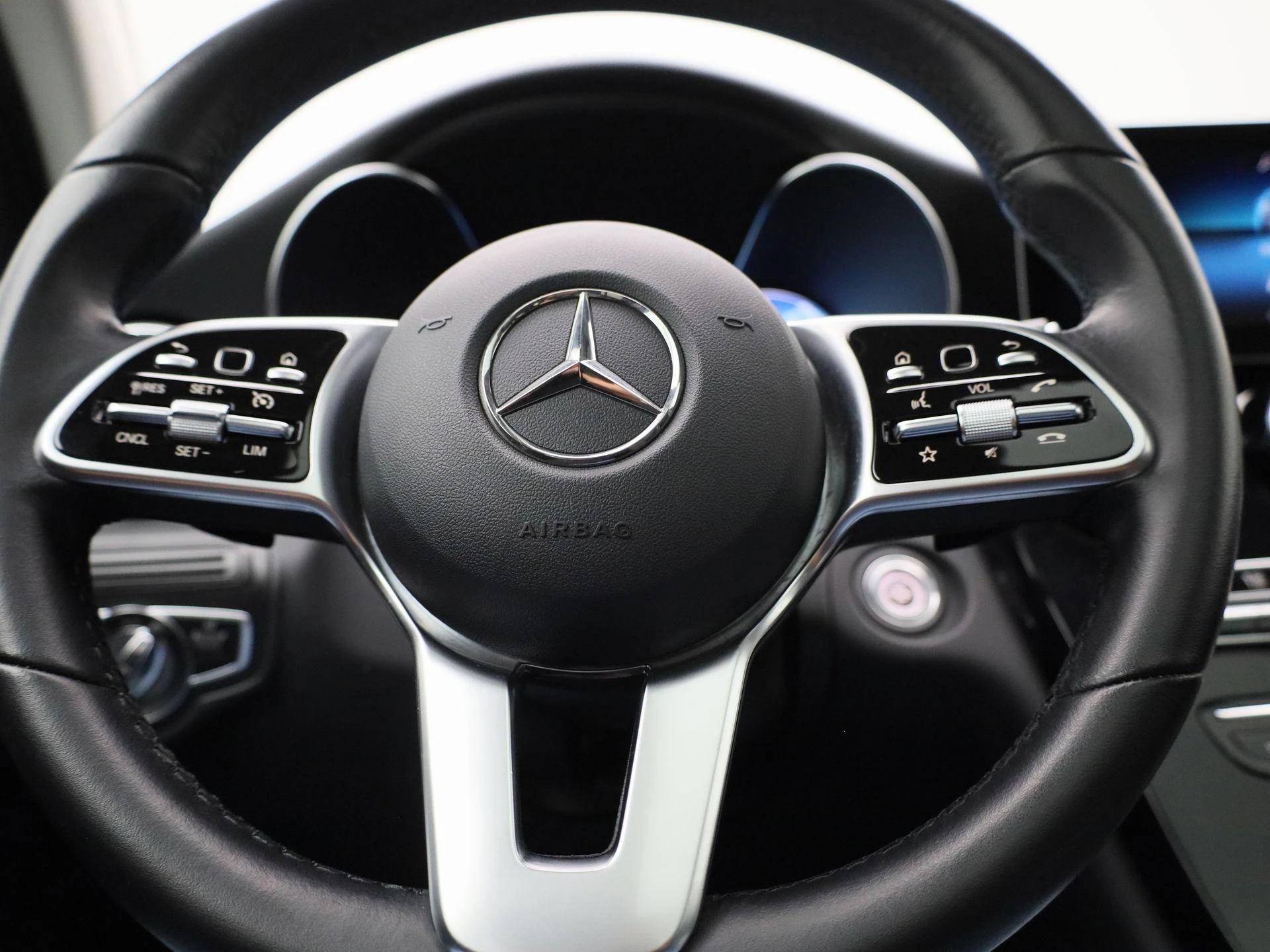 Mercedes-Benz GLC GLC 200 d Business Solution