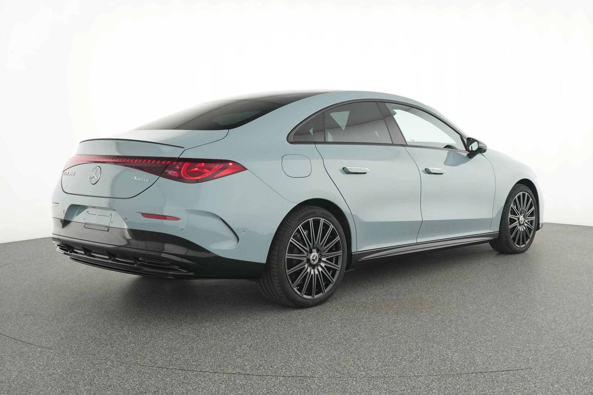 Mercedes-Benz-CLA-image-3