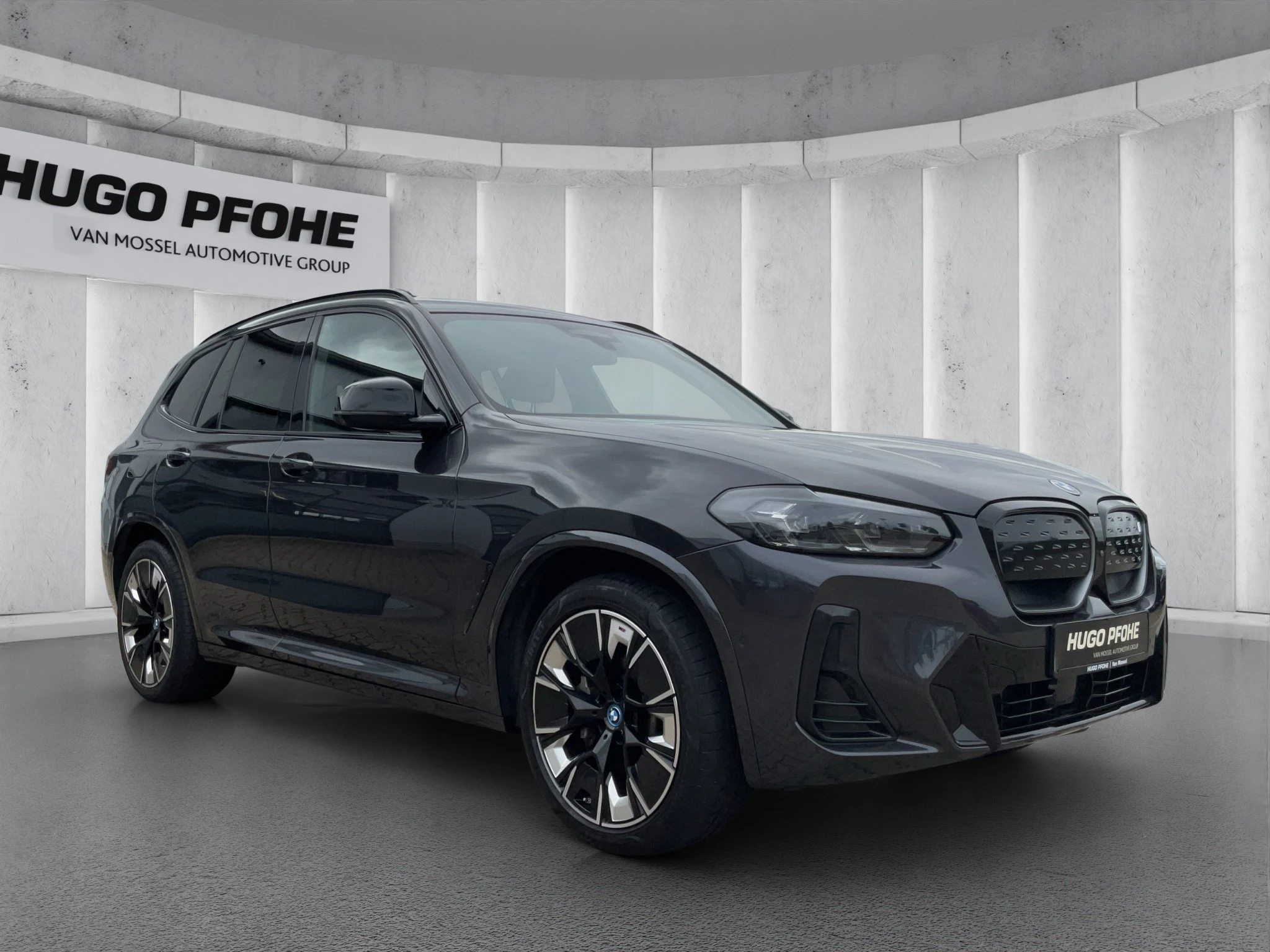 BMW-iX3-image-6