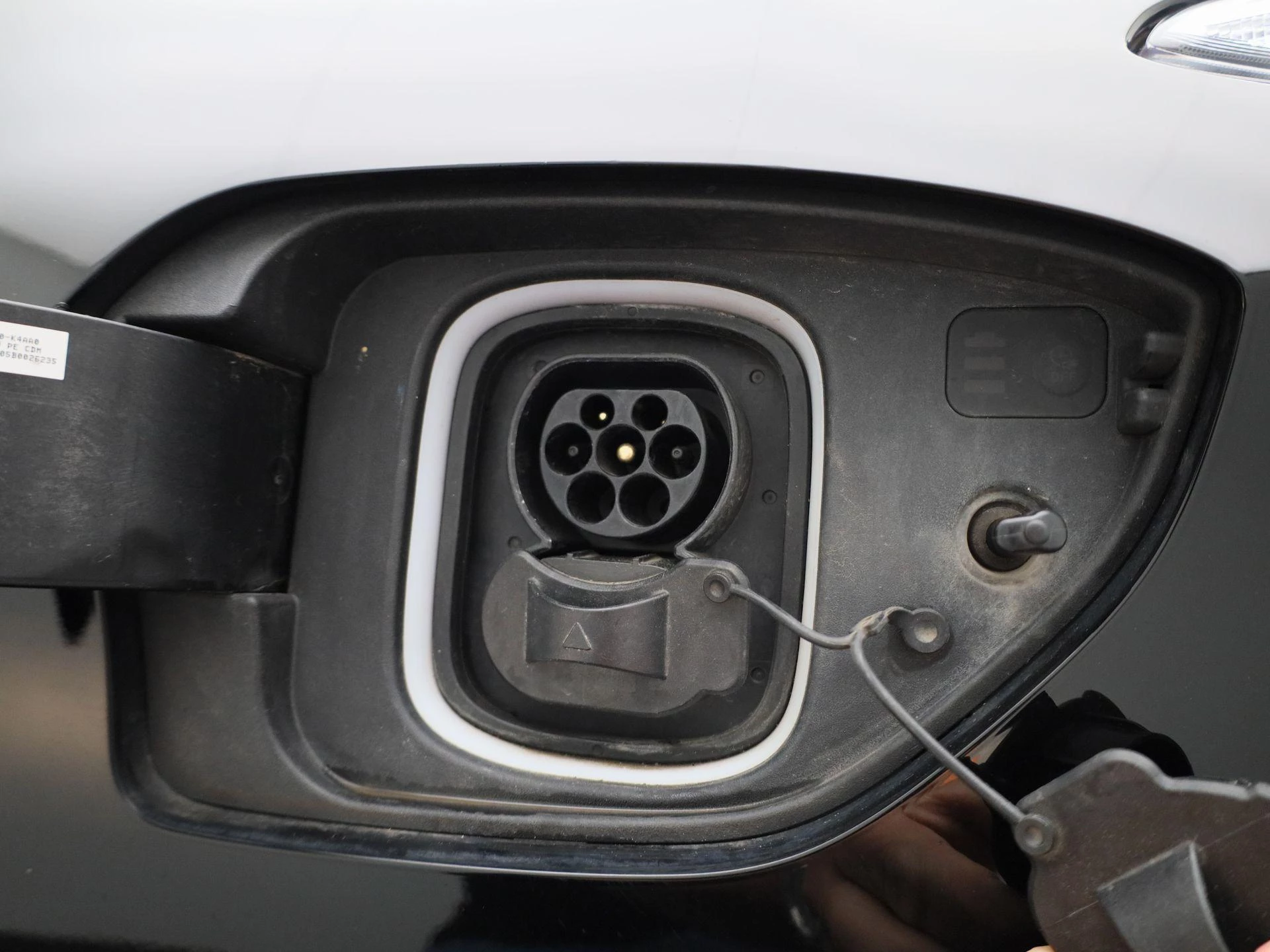 Hyundai-Kona-image-34