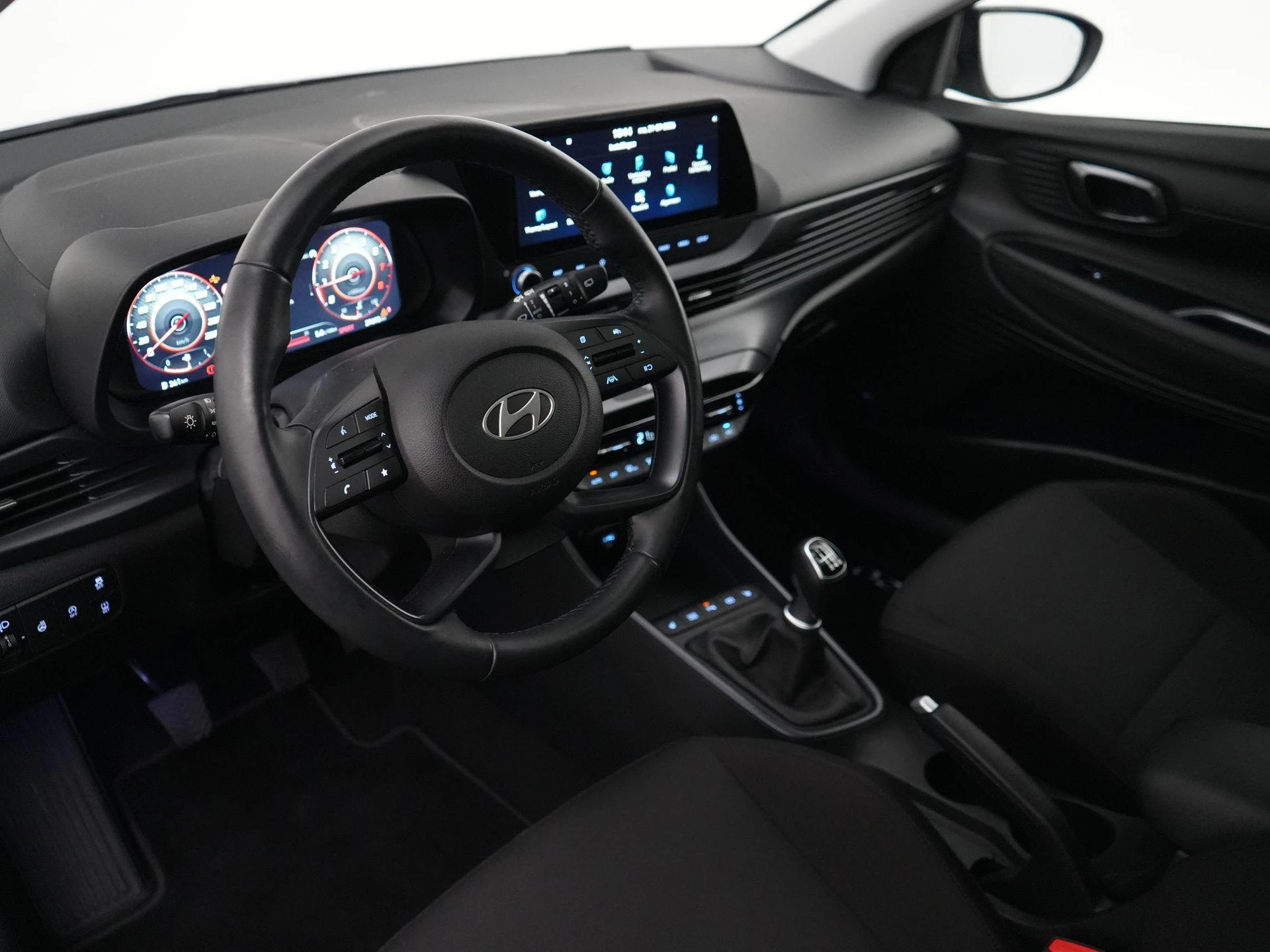 Hyundai-i20-image-36