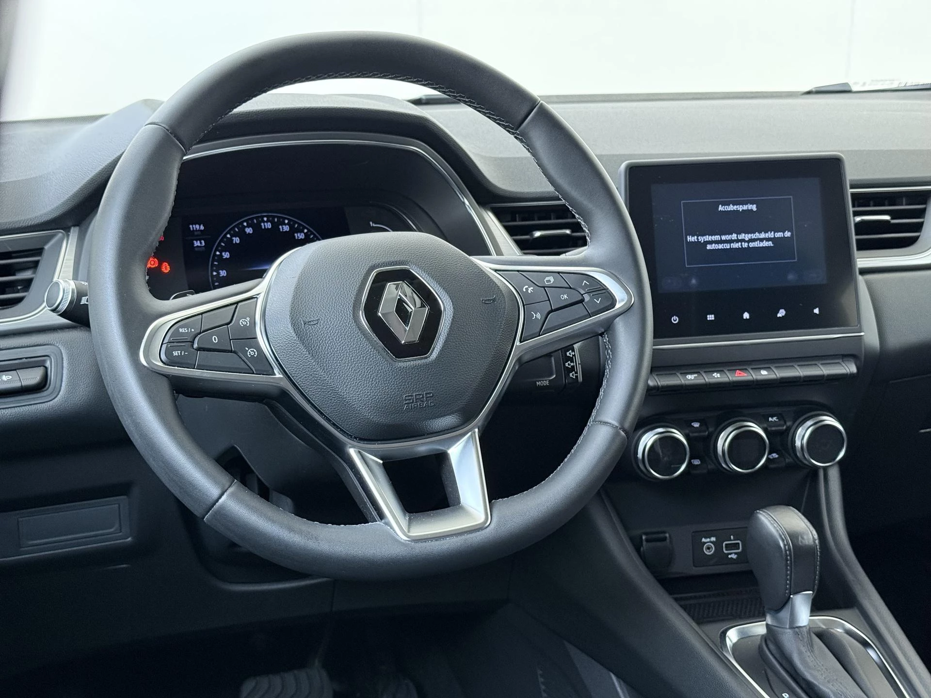 Renault-Captur-image-13