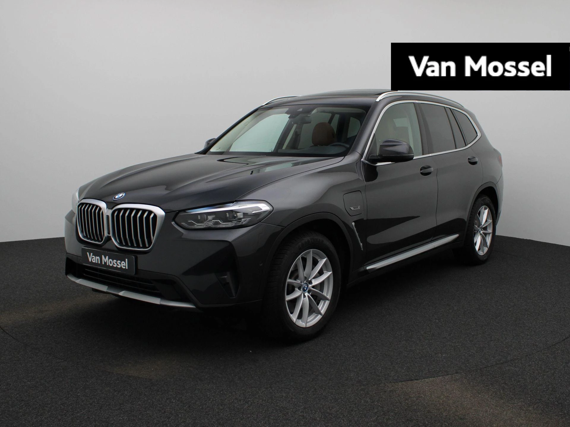 BMW-X3-image-0