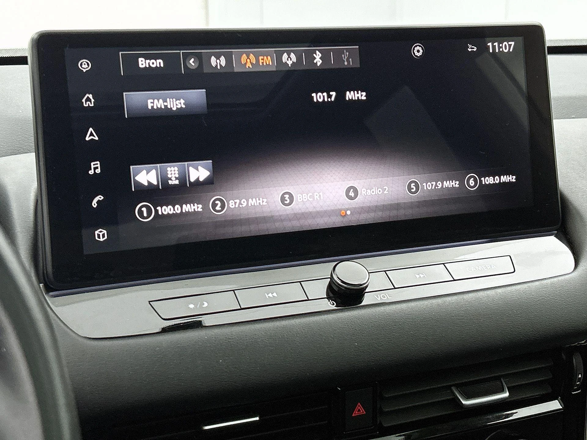 Nissan-QASHQAI-image-6