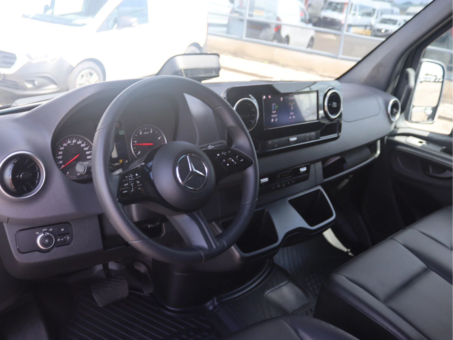 Mercedes-Benz Sprinter 317 CDI L2H2 Pro | AIRCO/CAMERA/CRUISE/3.500KG AHW | Certified
