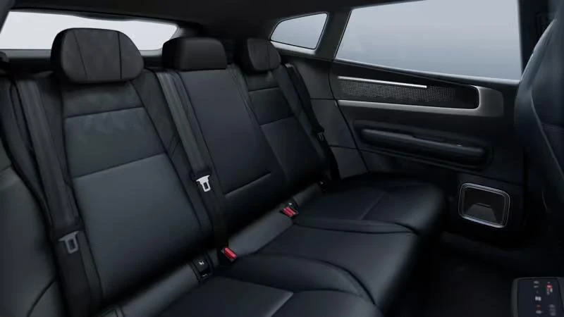 Polestar-4-image-12
