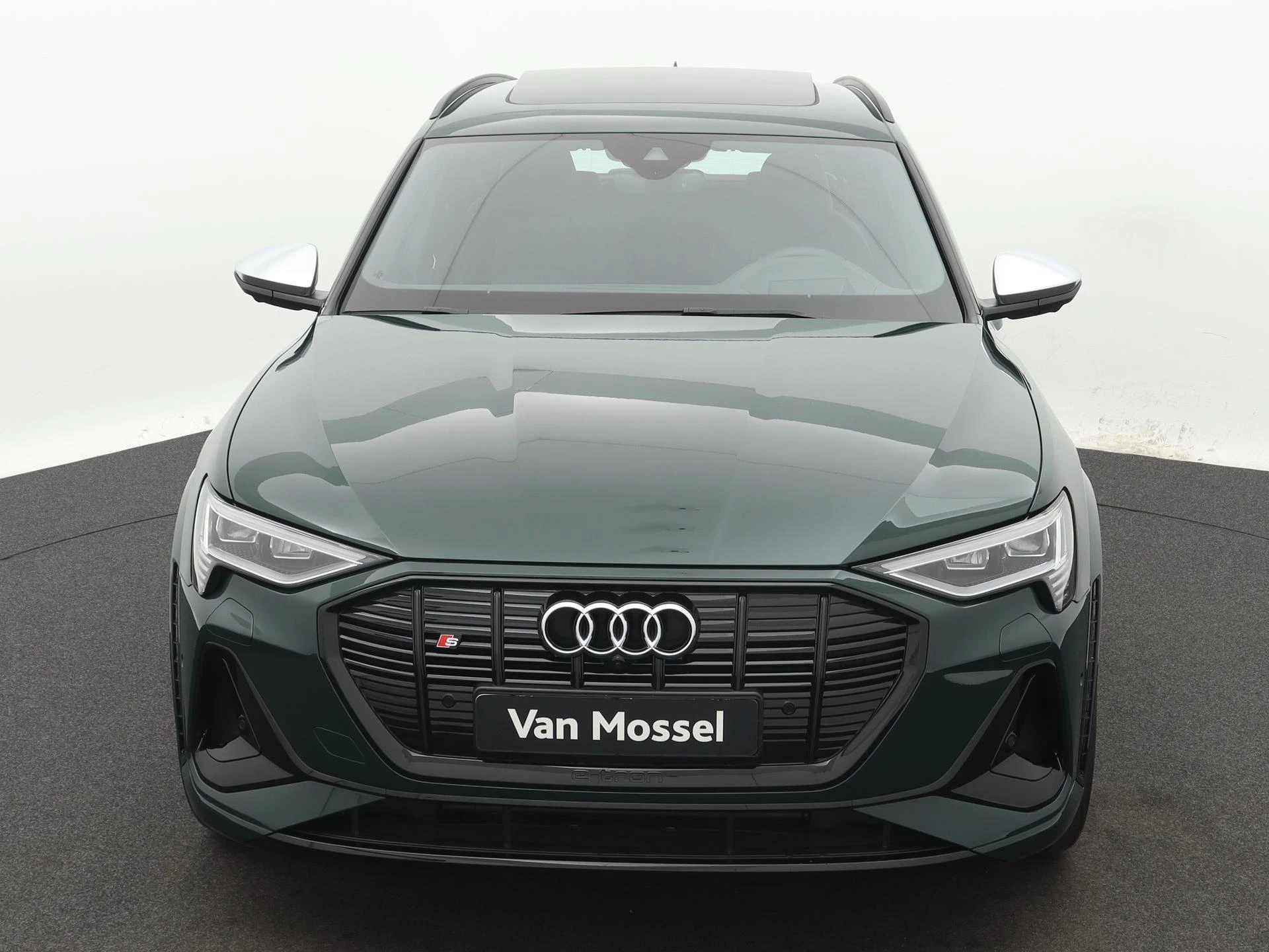 Audi-e-tron-image-1
