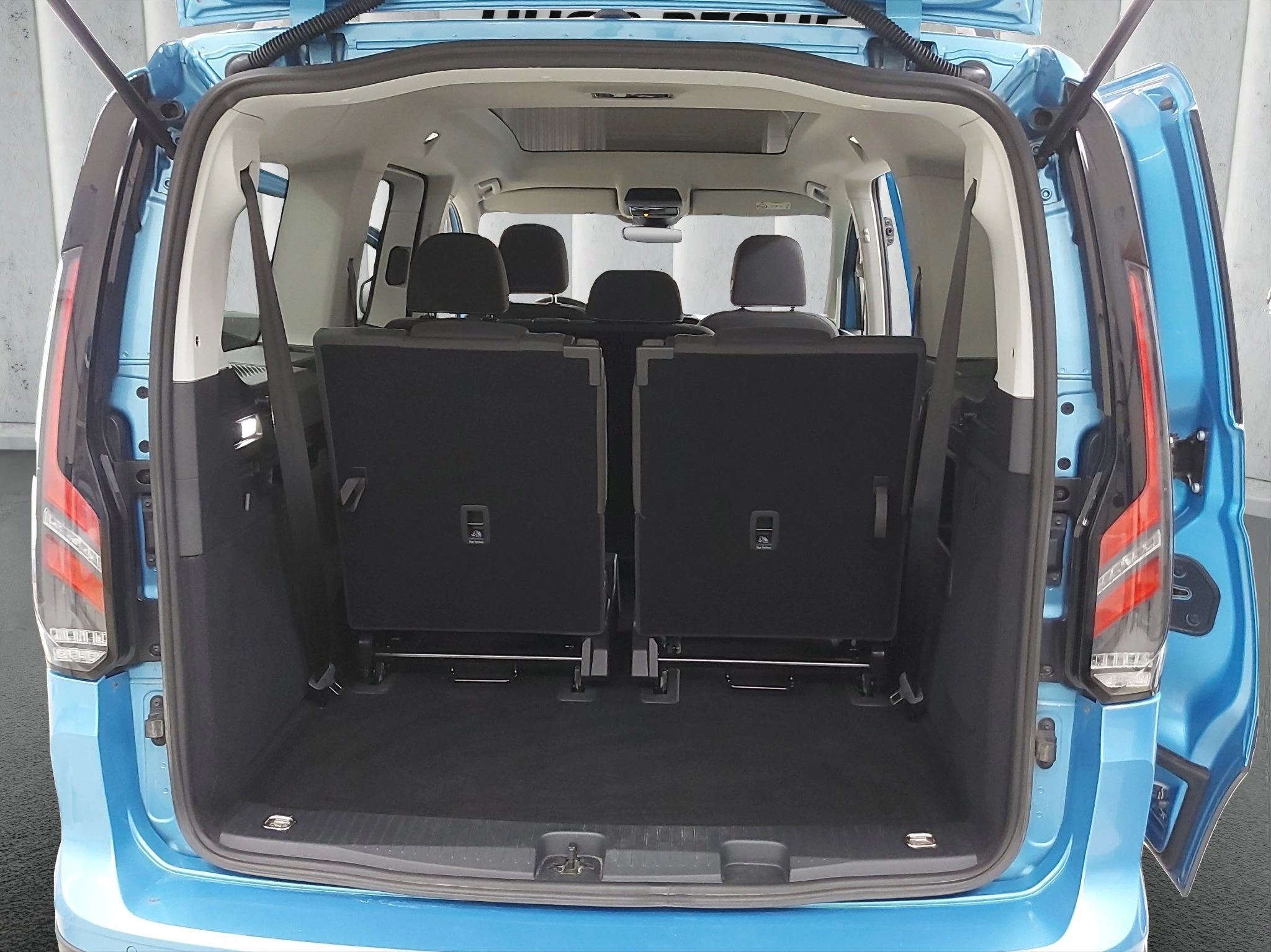 Ford Tourneo Connect 2.0 EcoBlue Grand Active