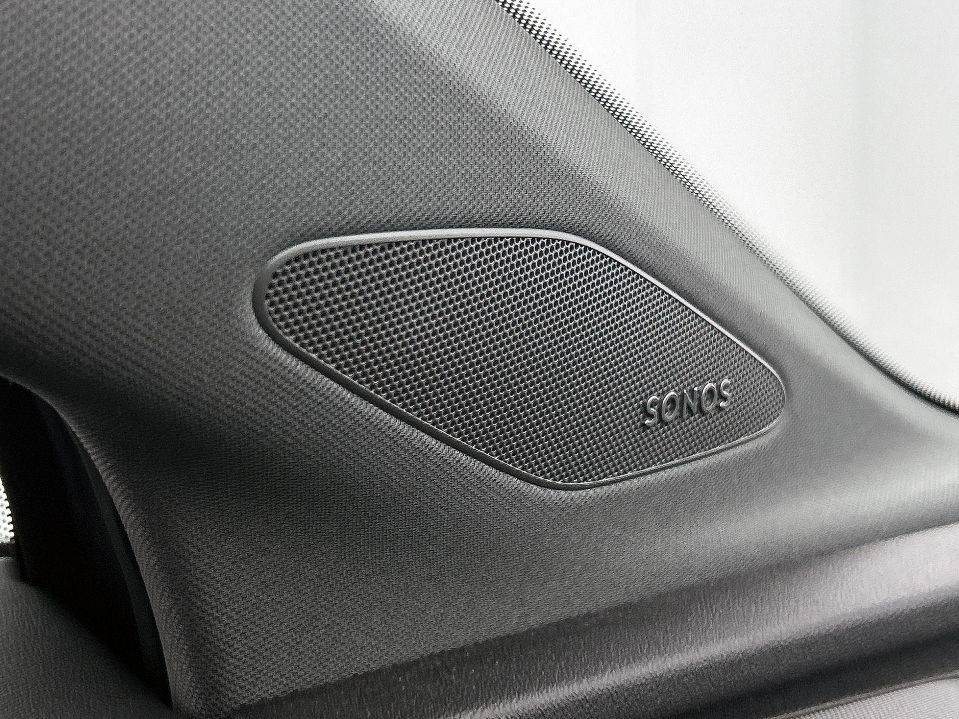 Audi-Q4 e-tron-image-15