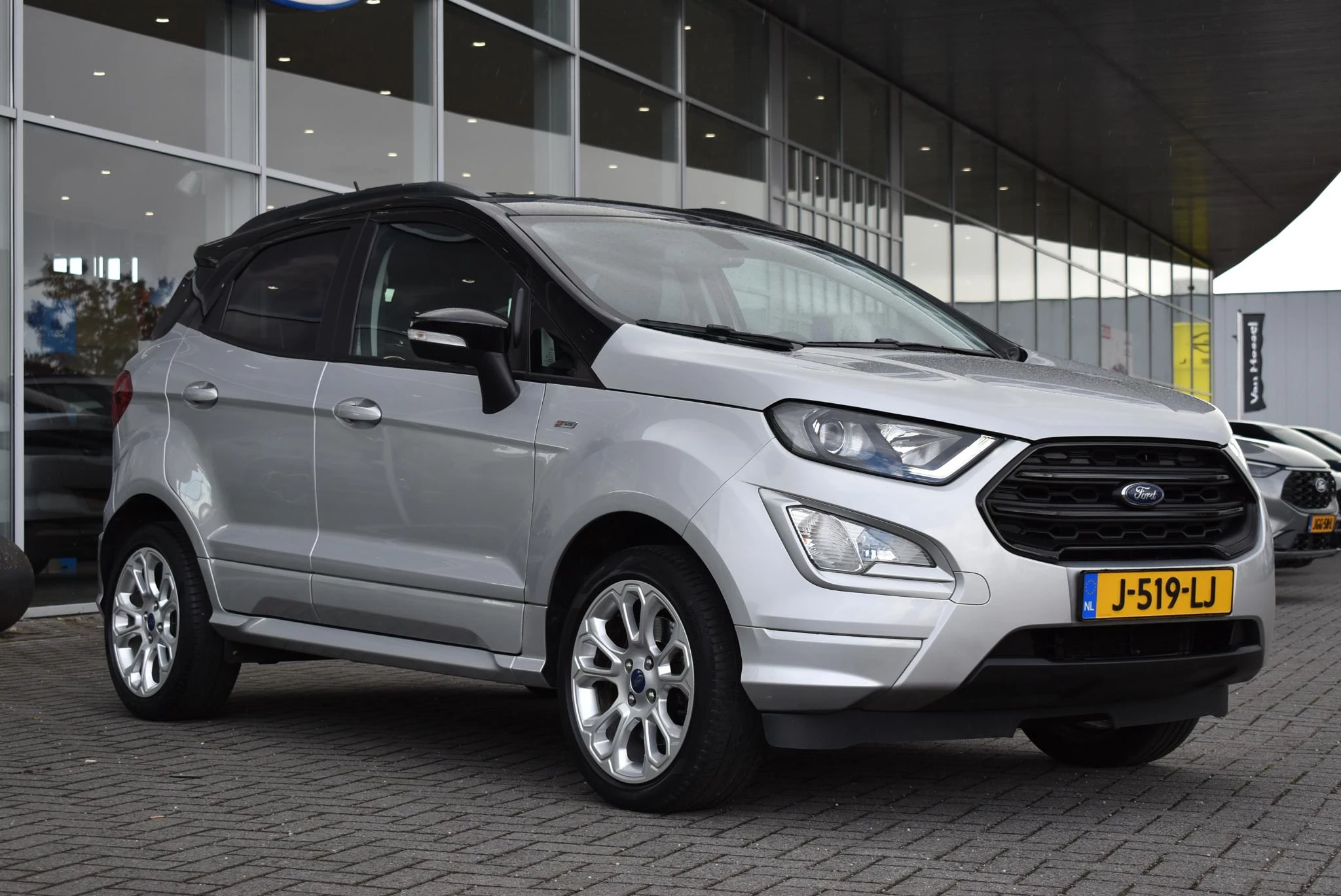 Ford-EcoSport-image-2