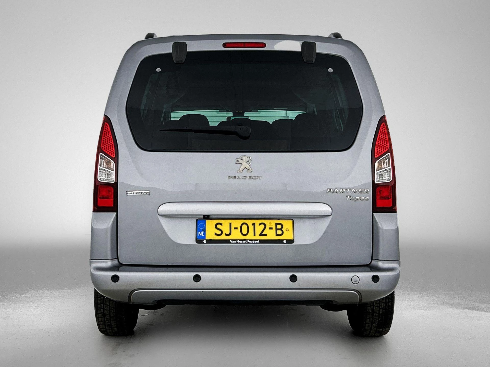 Peugeot e-Partner Tepee Electric Allure